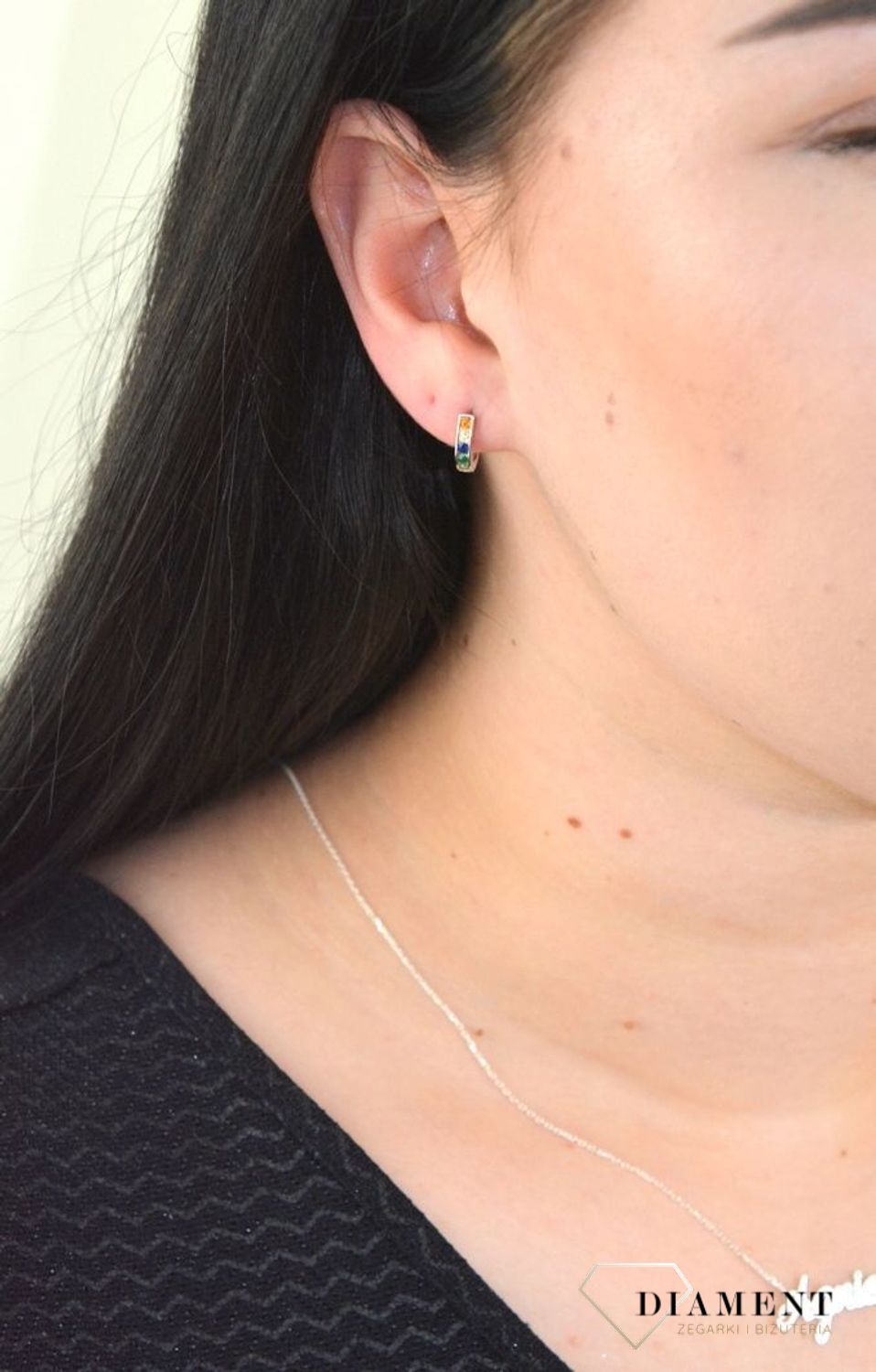 Srebrne kolczyki półokrągłe z kolorowymi cyrkoniami DIA-KLC-4721-925.jpg