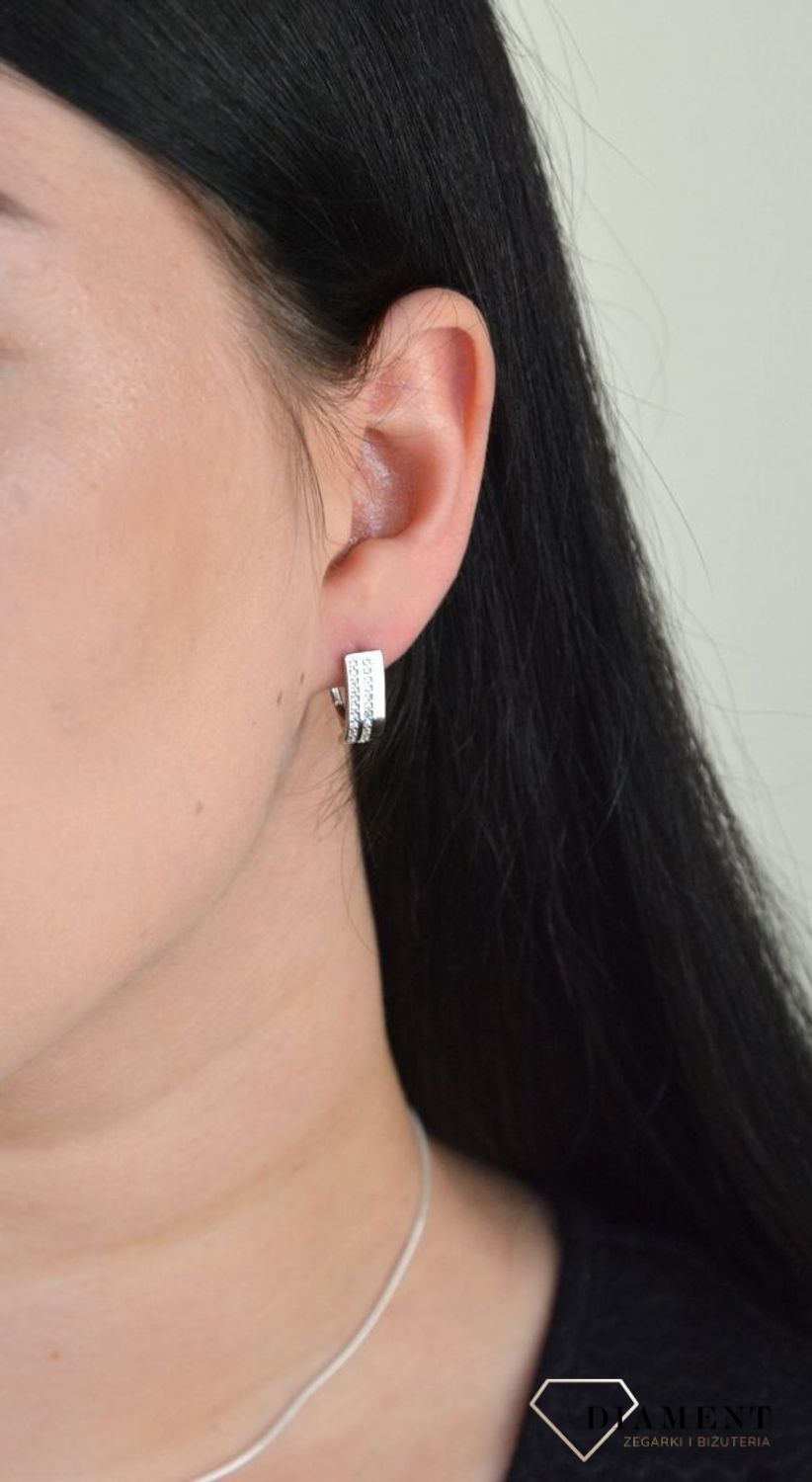Kolczyki srebrne prostokąty ozdobione cyrkoniami DIA-KLC-4728-925.jpg