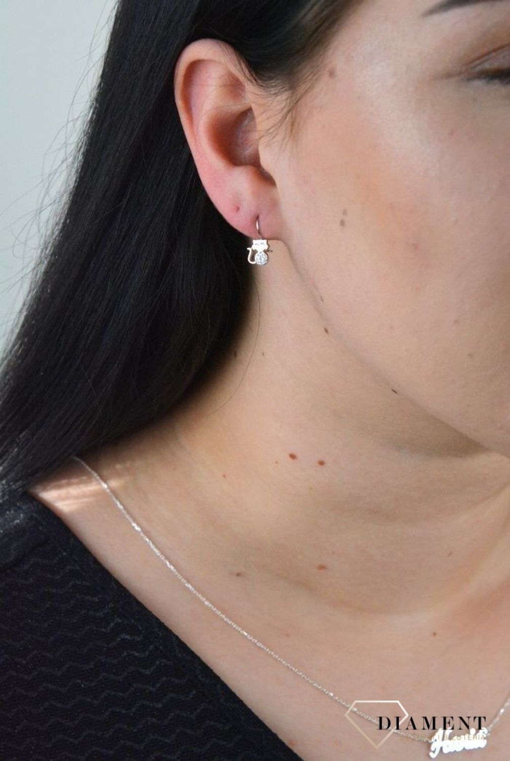 Srebrne kolczyki dla dziewczynki kotki z cyrkoniami DIA-KLC-4739-925.jpg