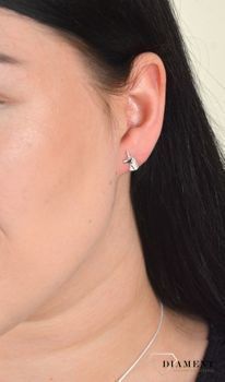 Srebrne kolczyki gładkie jednorożce dla dzieci DIA-KLC-4751-925. Srebrne kolczyki na sztyft w motywie jednorożca. Gładkie srebrne kolczyki jednorożce.  (3).JPG