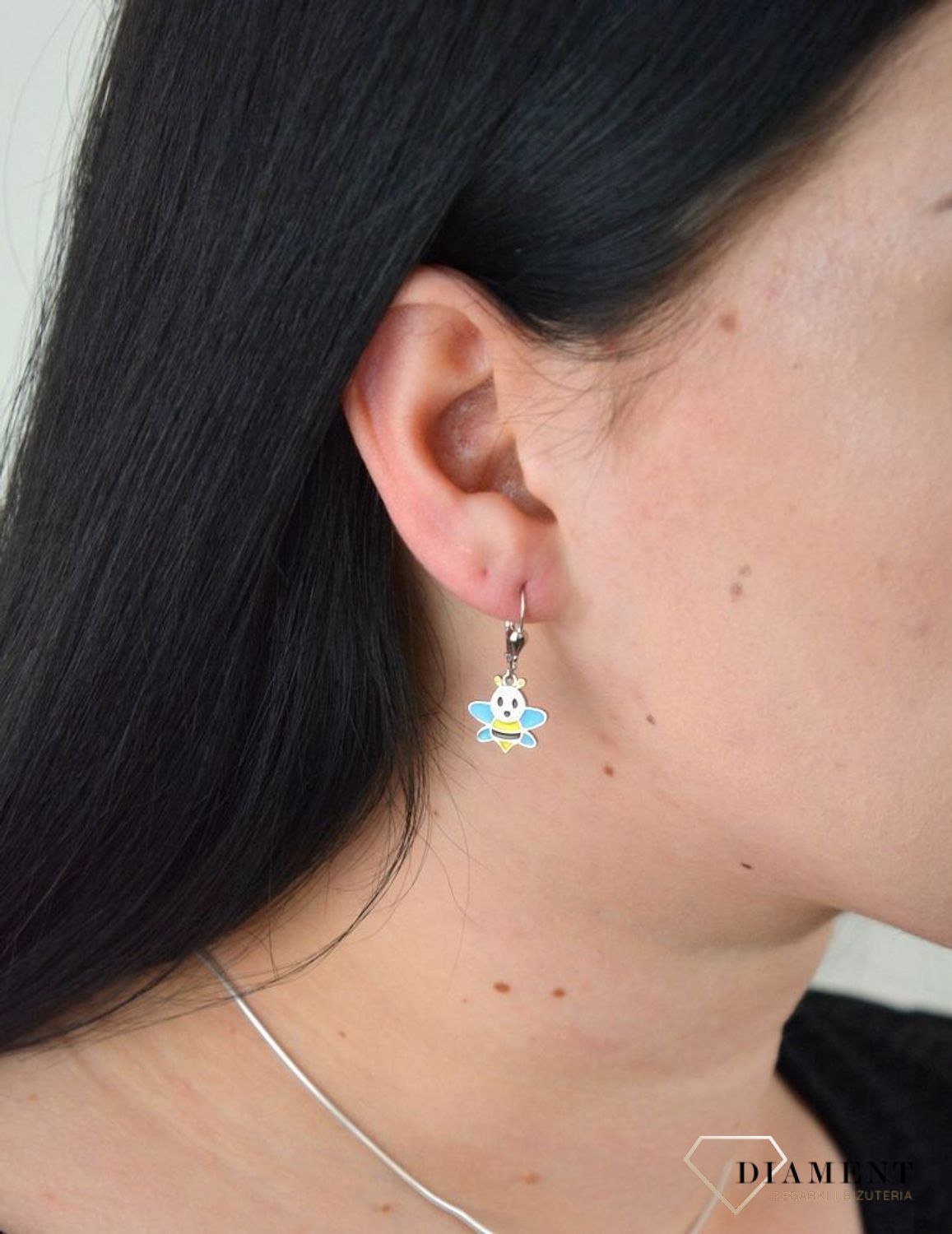Srebrne kolczyki dla dziewczynki wiszące pszczółki DIA-KLC-4784-925.jpg