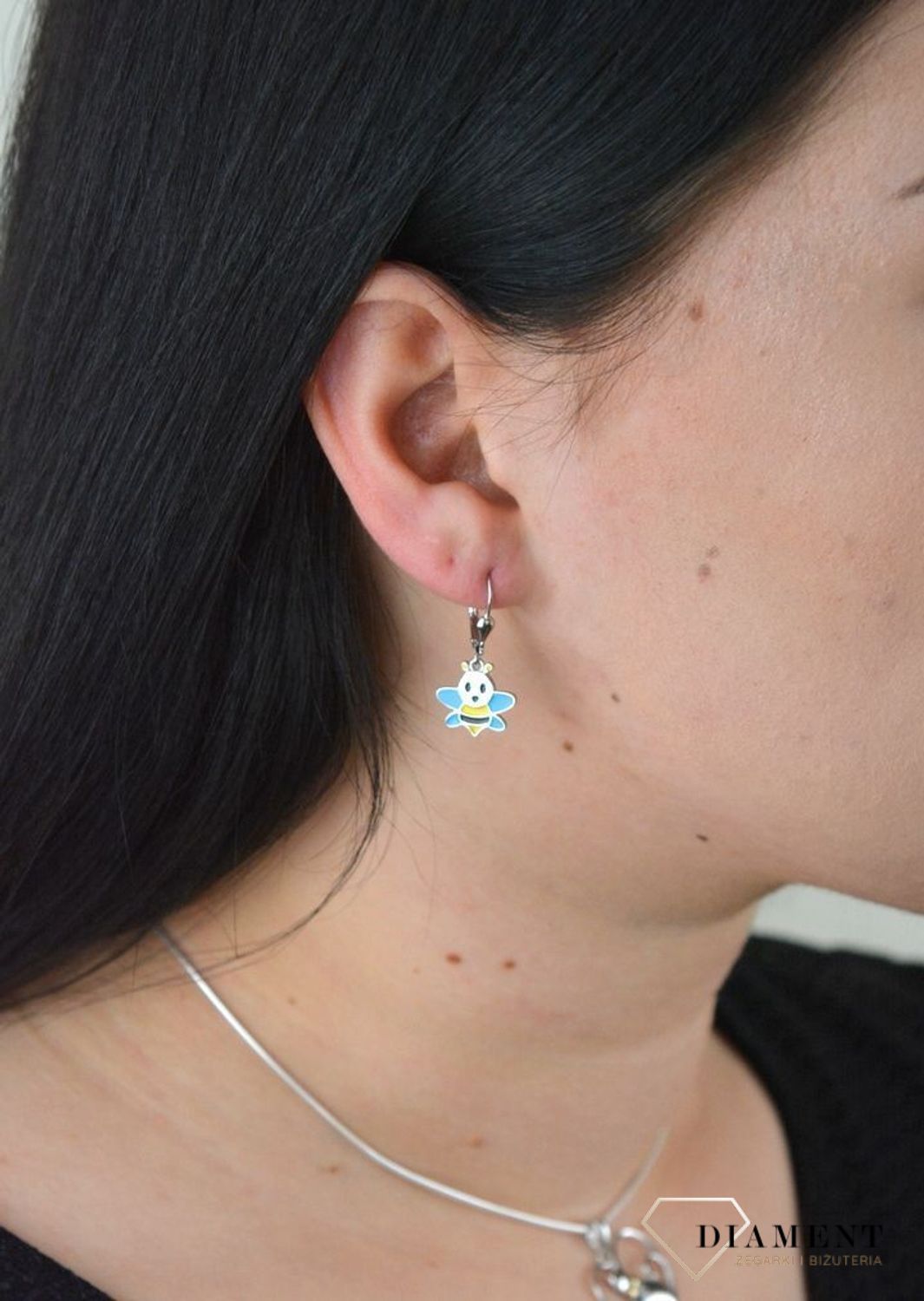 Srebrne kolczyki dla dziewczynki wiszące pszczółki DIA-KLC-4784-925.jpg