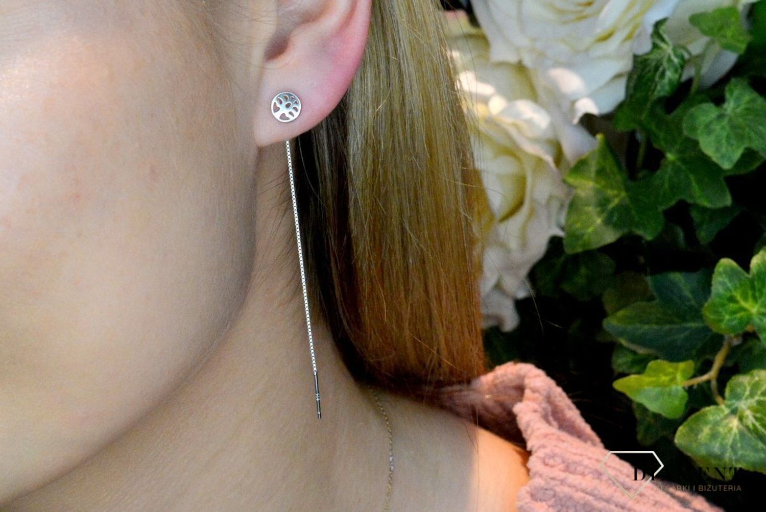 Srebrne kolczyki damskie przeciągane  DIA-KLC-51171-925. Kolczyki zostały wykonane z najwyższej jakości srebra próby 925. Wygodne kolczyki bez zapięcia, przekładane. Idealne kolczyki na prezent.jpg