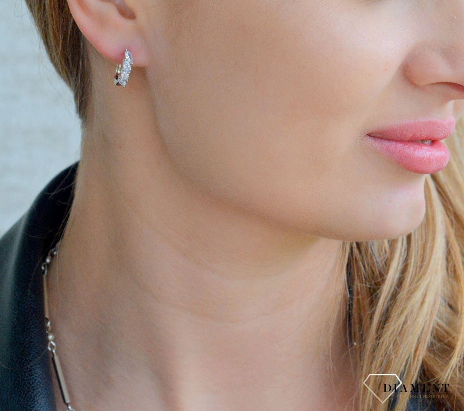 Srebrne kolczyki damskie 925 angielskie z cyrkoniami DIA-KLC-53884C-925. Srebrne kolczyki damskie. Kolczyki srebrne z cyrkoniami. 2.jpg