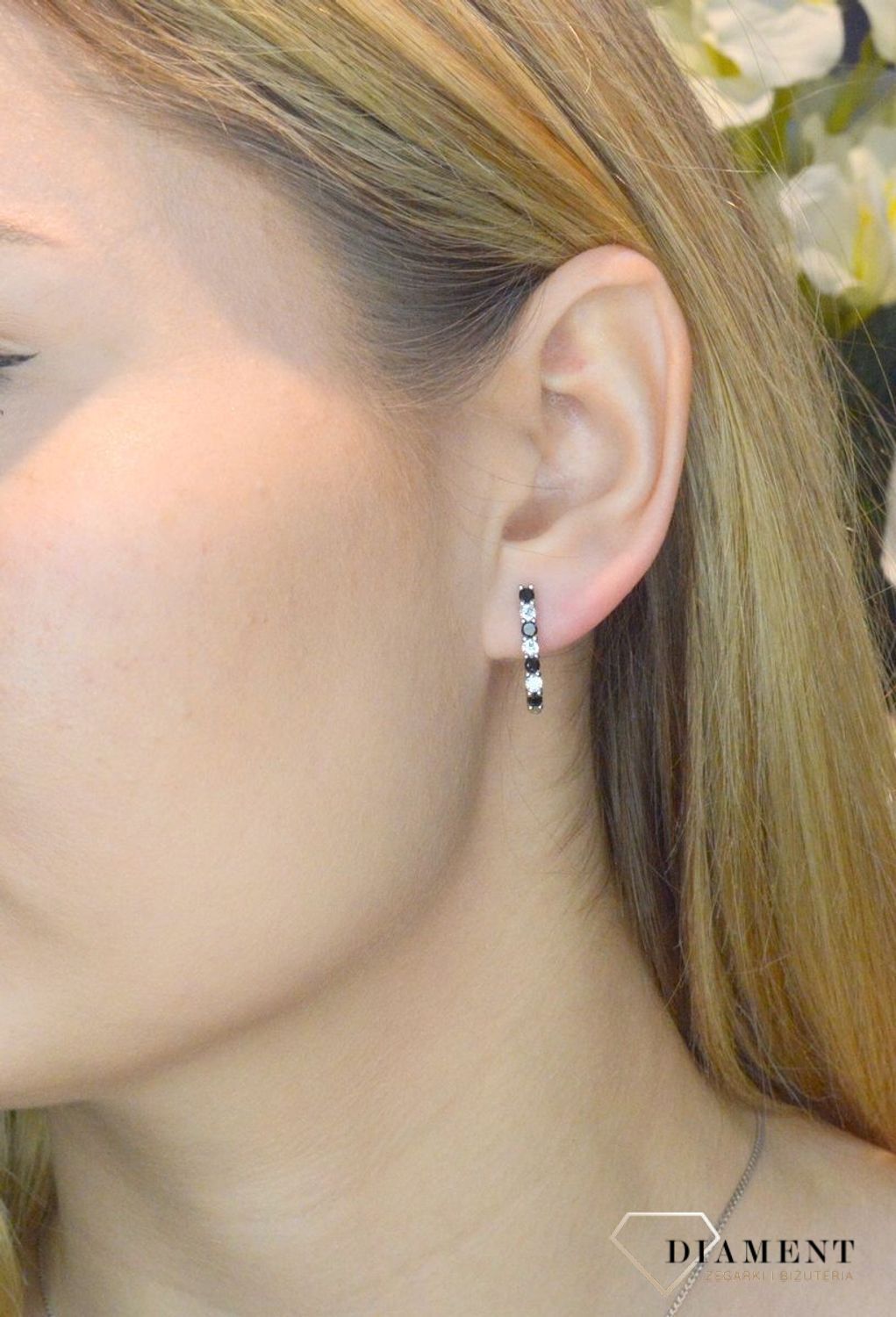 Srebrne kolczyki wiszące Czerń i biel DIA-KLC-53887BLACK-925. Kolczyki wiszące . Lśniące kolczyki. Biżuteria na prezent dla kobiety. Prezent na walentynki..jpg