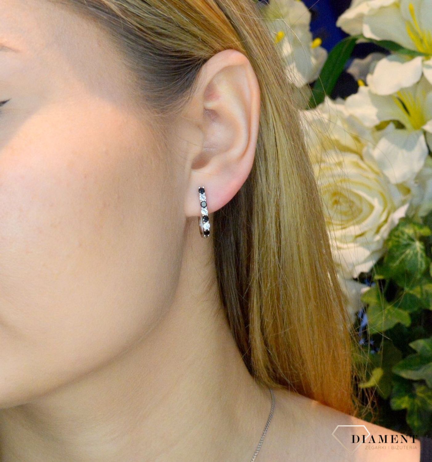 Srebrne kolczyki wiszące Czerń i biel DIA-KLC-53887BLACK-925. Kolczyki wiszące . Lśniące kolczyki. Biżuteria na prezent dla kobiety. Prezent na walentynki..jpg