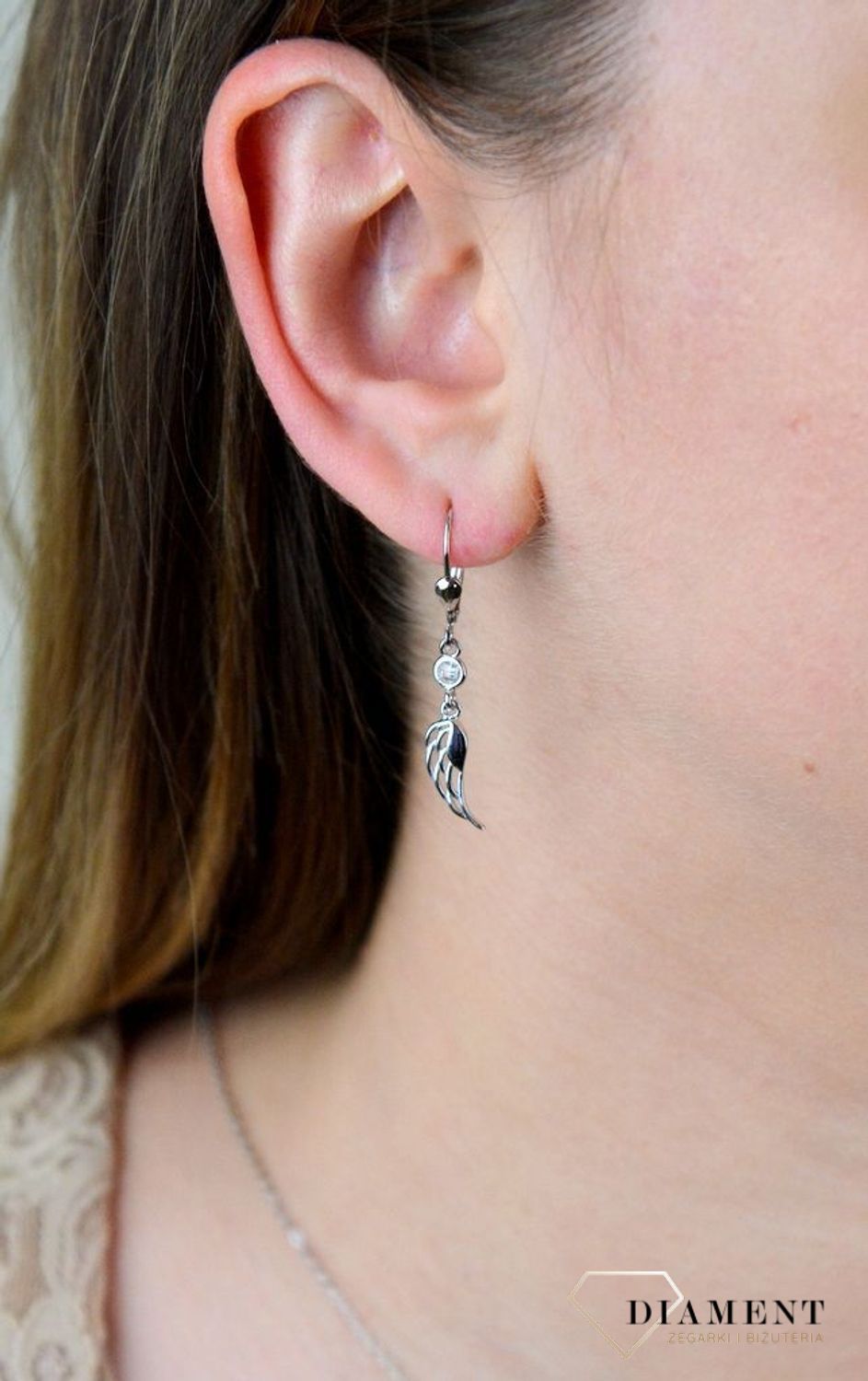 Srebrne kolczyki  Wiszące skrzydełka z cyrkonią  925 DIA-KLC-5406-925.jpg