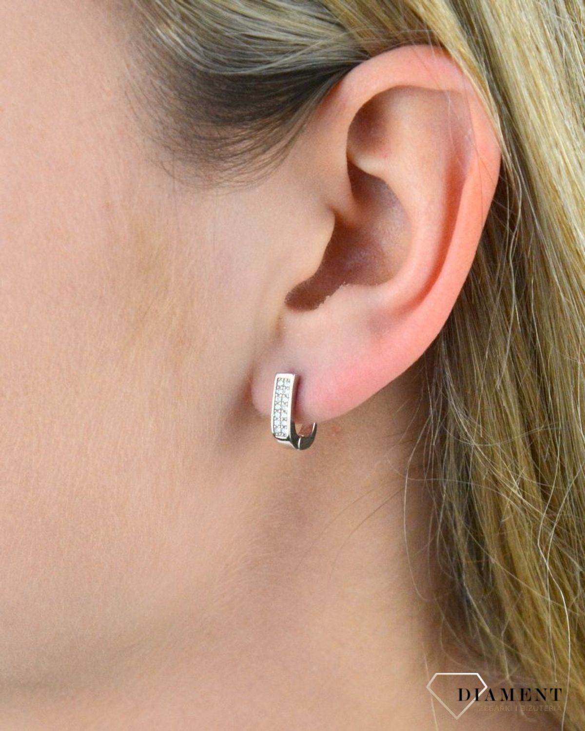 Srebrne kolczyki 925 ozdobione cyrkonią DIA-KLC-5436-925.jpg