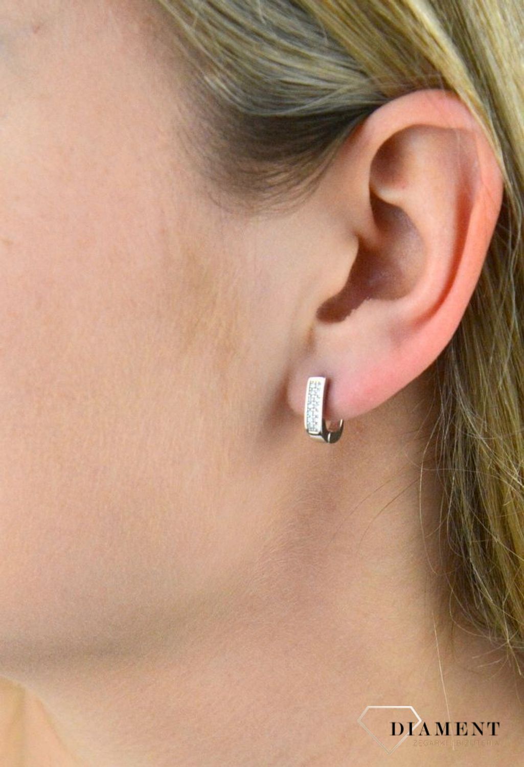 Srebrne kolczyki 925 ozdobione cyrkonią DIA-KLC-5436-925.jpg