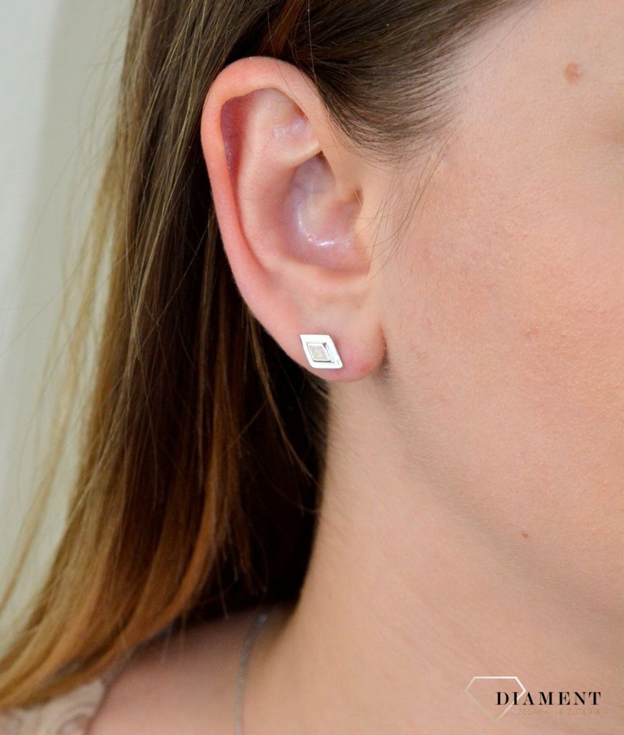 Srebrne kolczyki romby z opalem DIA-KLC-5446-925.jpg