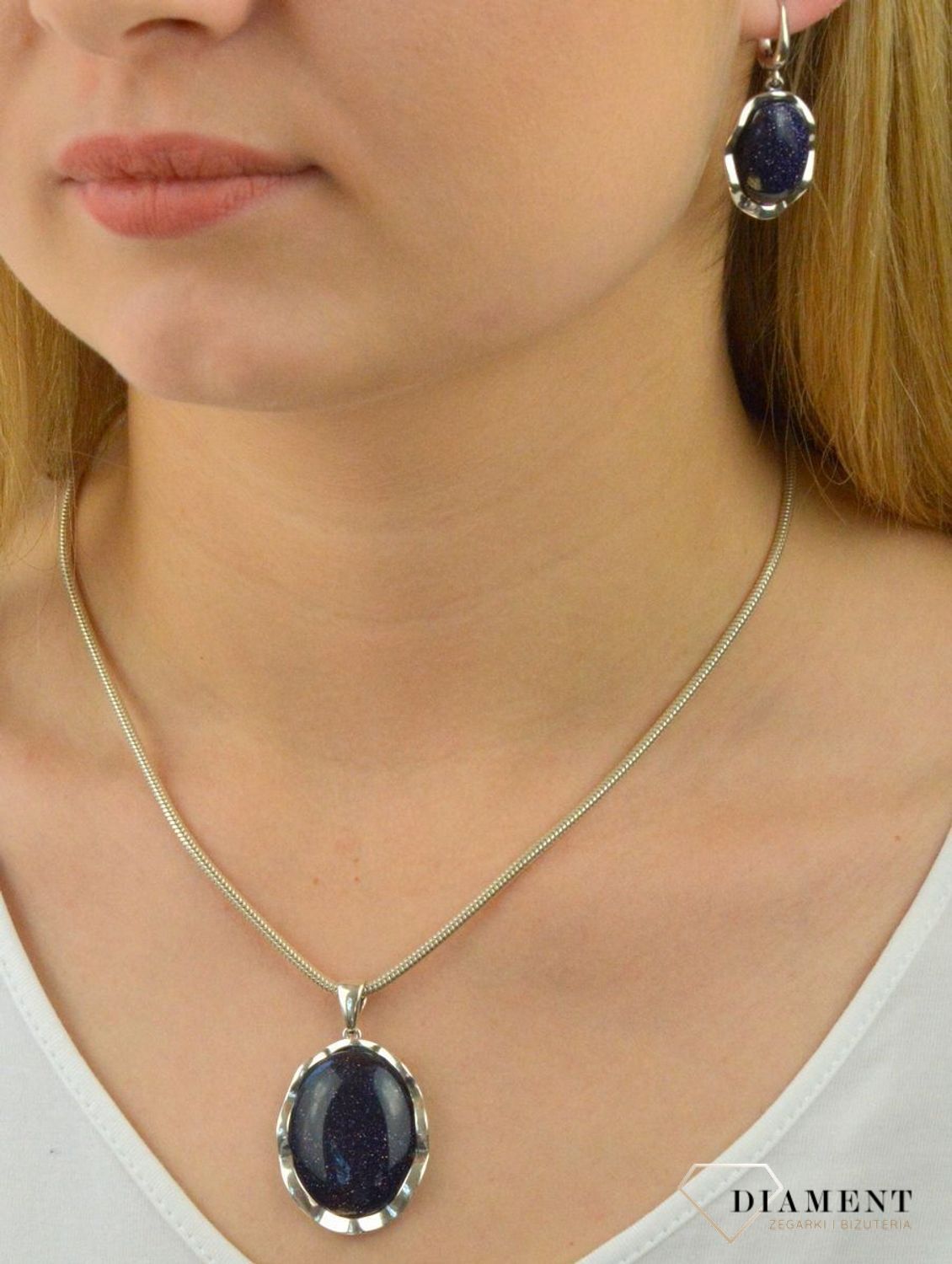 Srebrne kolczyki wiszące z angielskim zapięciem 'Noc Kairu na fali' DIA-KLC-5496-925.jpg