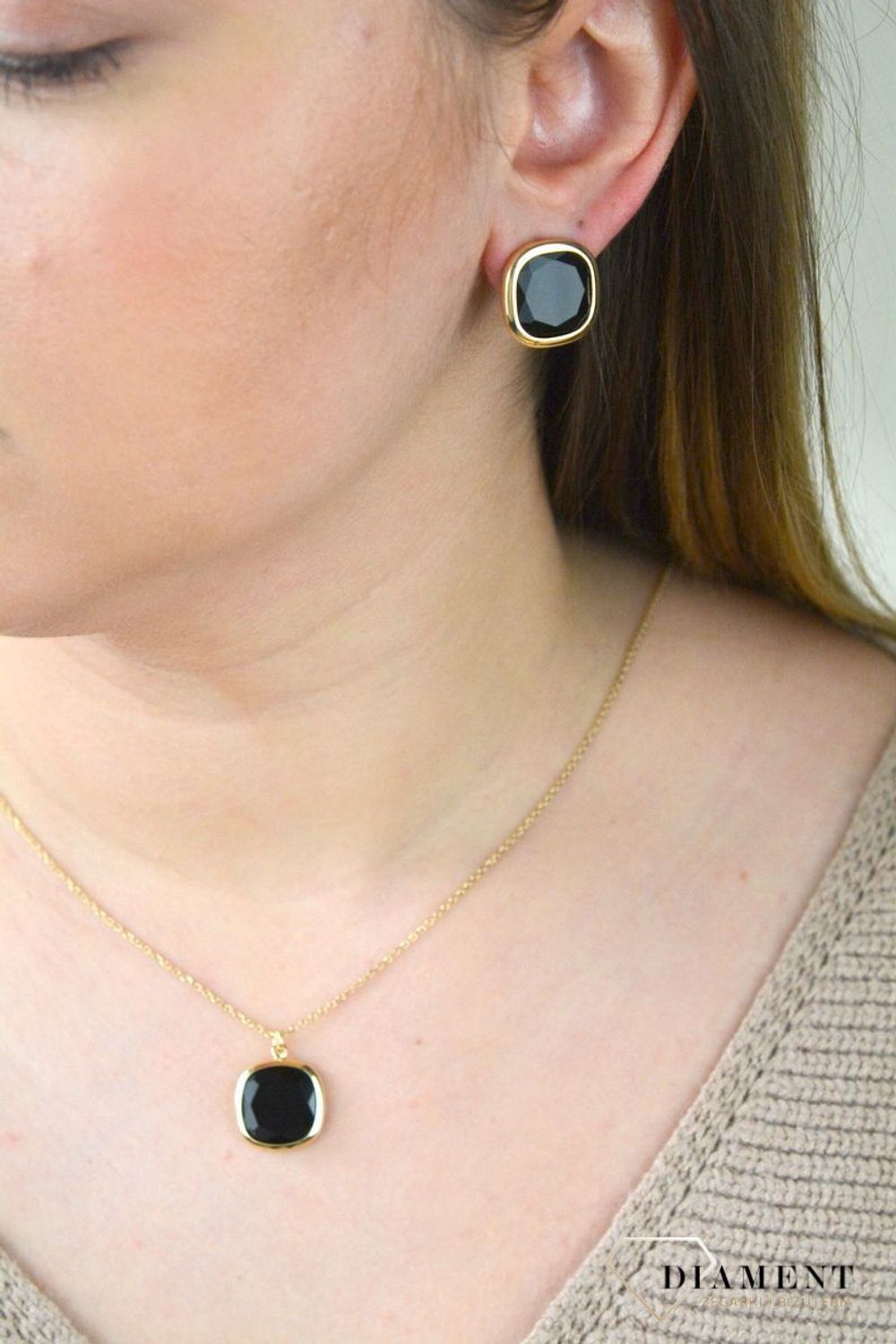 Pozłacane Kolczyki kwadraciki Dall'acqua Sublime Onyks 925 DIAMENT DIA-KLC-5537-925.jpg