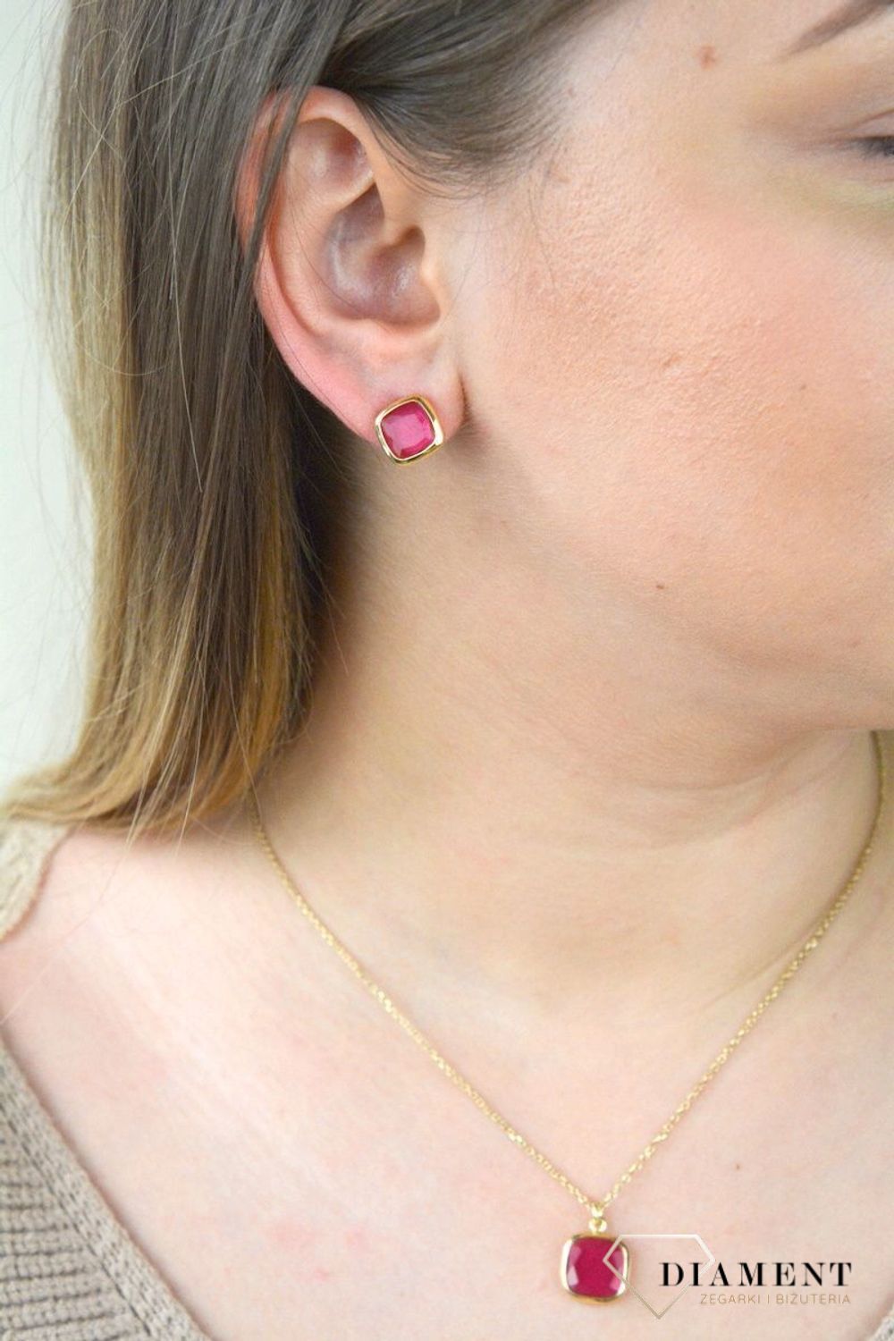 Pozłacane Kolczyki kwadraciki Dall'acqua Sublime Rubin 925 DIAMENT DIA-KLC-5547-925.jpg