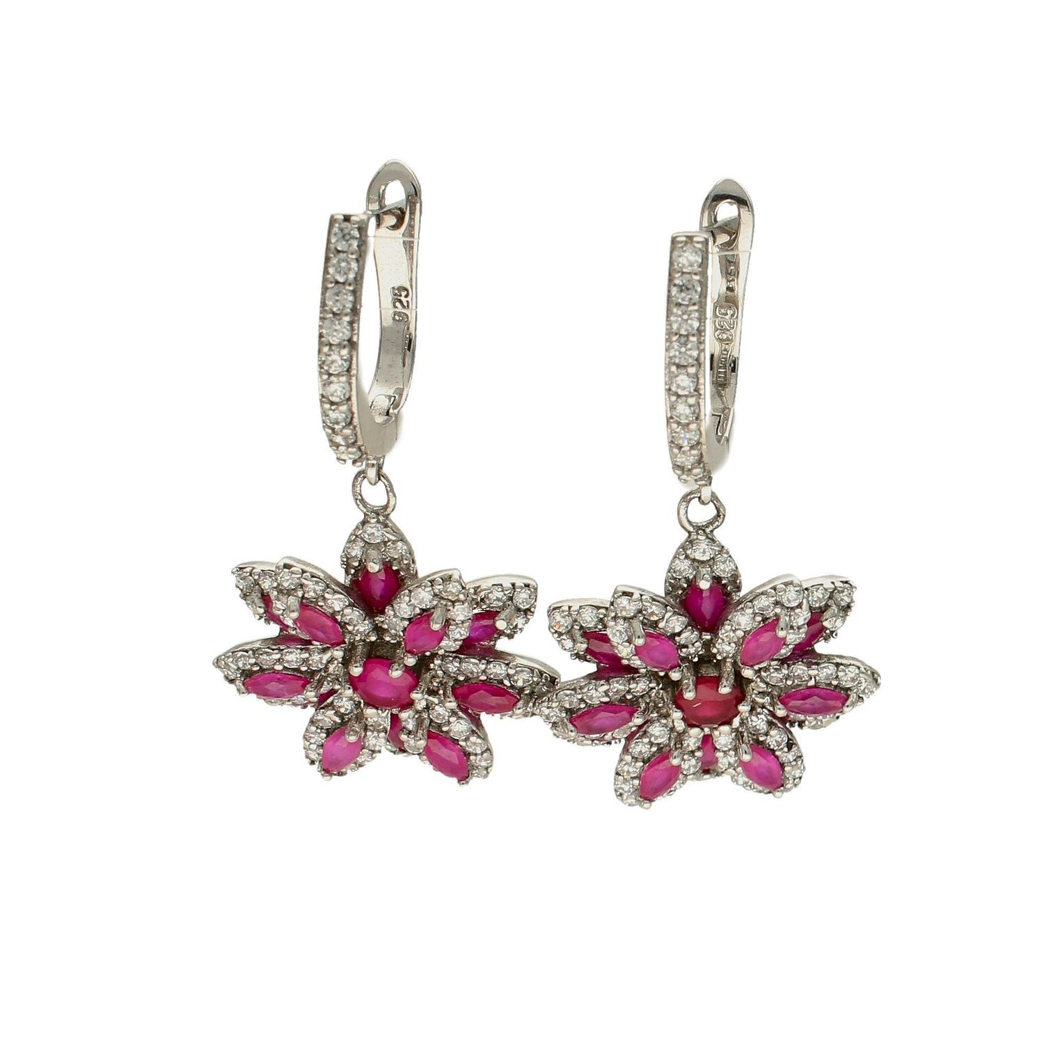 Kolczyki srebrne 'Kwiatek z różowymi cyrkoniami' DIA-KLC-5920-925. Kolczyki srebrne kwiatki. Kolczyki z cyrkoniami. Kolczyki z różowymi cyrkoniami. Kolczyki idealne na prezent. Kolczyki dla każdej kobiety..jpg