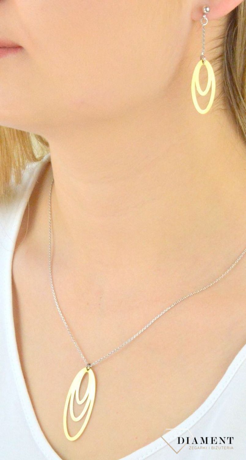 Kolczyki srebrne pozłacane podwójny owal DIA-KLC-5936-925. Kolczyki srebrne pozłacane.Kolczyki podwójny owal. Kolczyki podłużne wiszące. Kolczyki srebrne na sztyft. Kolczyki wkrętki. Kolczyki idealne na pre.jpg