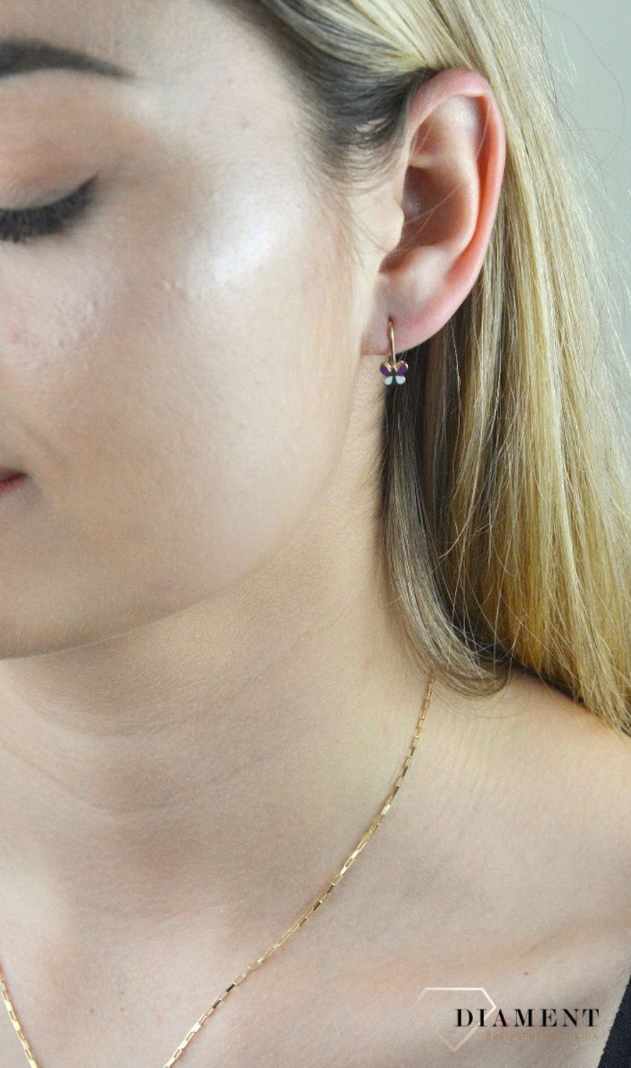 Złote kolczyki dla dziewczynki 585 motylki fioletowe DIA-KLC-6155-585.  ✓Kolczyki złote w Sklepie z Biżuterią zegarki-diament.pl ✓Piękne i Eleganckie Kolczyki ✓Prawdziwe Złoto ✓Darmowa wysyłka.jpg