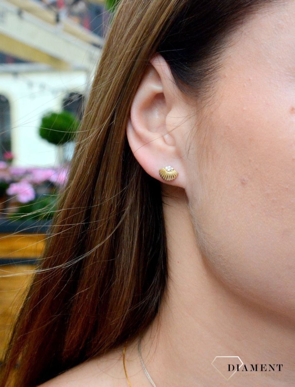 Złote kolczyki próby 585 w kształcie muszelki DIA-KLC-6171-585dc.jpg