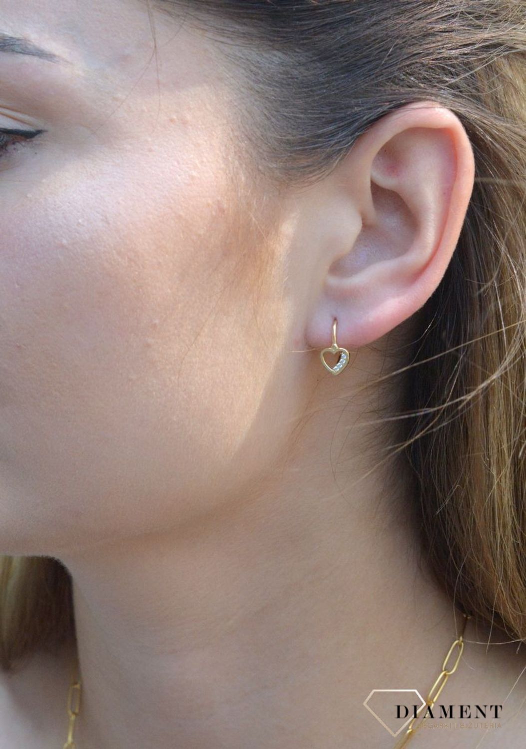 Złote kolczyki 585 serduszka z cyrkoniami DIA-KLC-6182-585. Kolczyki złote w Sklepie z Biżuterią zegarki-diament.pl✓ Piękne Kolczyki dla Kobiet✓ Prawdziwe Złoto✓ Złote kolczyki.jpg