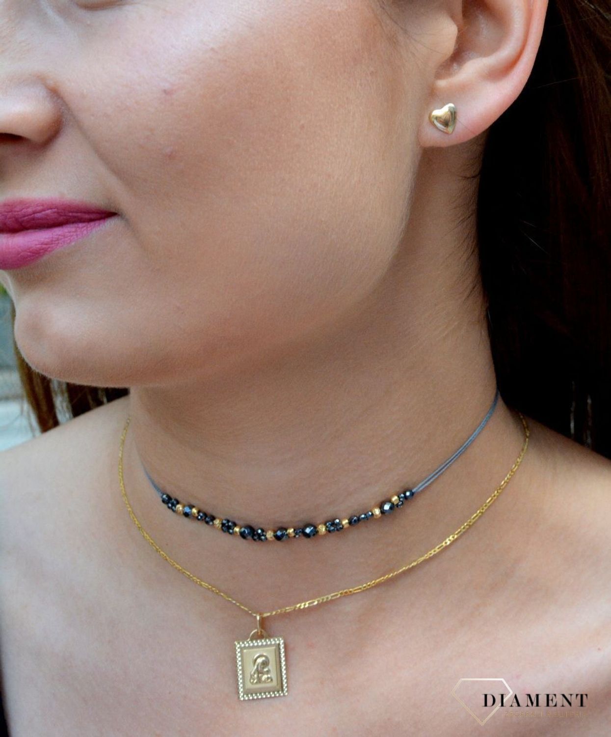 'Złote kolczyki 585 wypukłe serca DIA-KLC-6188-585'. Złote, gładkie kolczyki z motywem serca. Minimalistyczna biżuteria zapinana na sztyft. Idealny pomysł na prezent.jpg