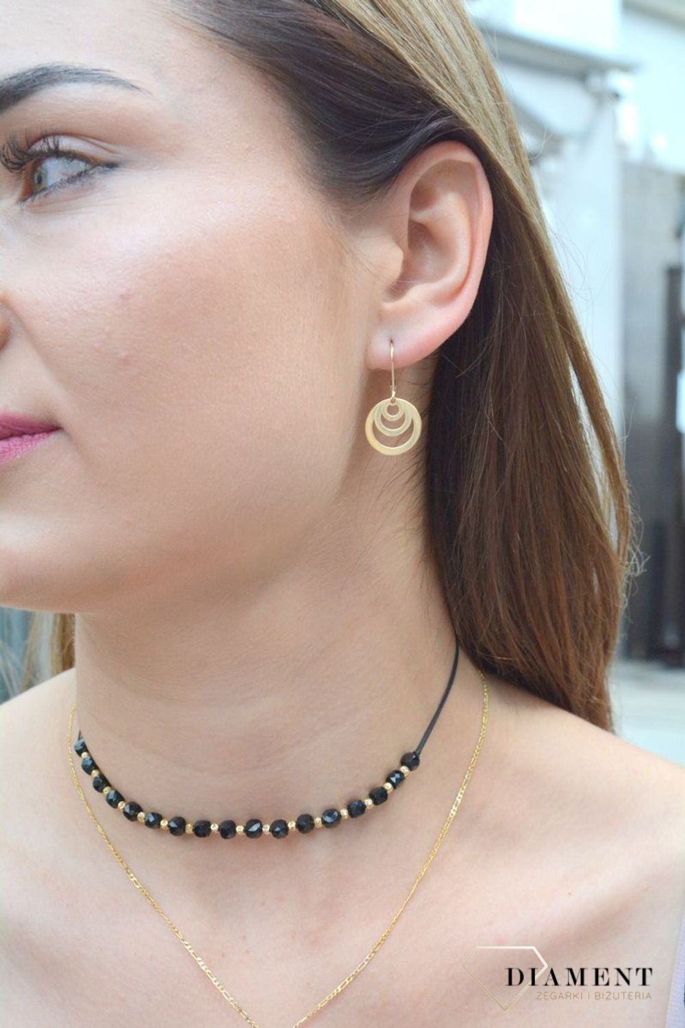 Złote kolczyki wiszące wzór z kołem DIA-KLC-6227-585. Złote kolczyki damskie. Złote kolczyki kółka. Złote kolczyki małe kółeczka. Złote kolczyki gładkie. Złote kolczyki blaszki..jpg