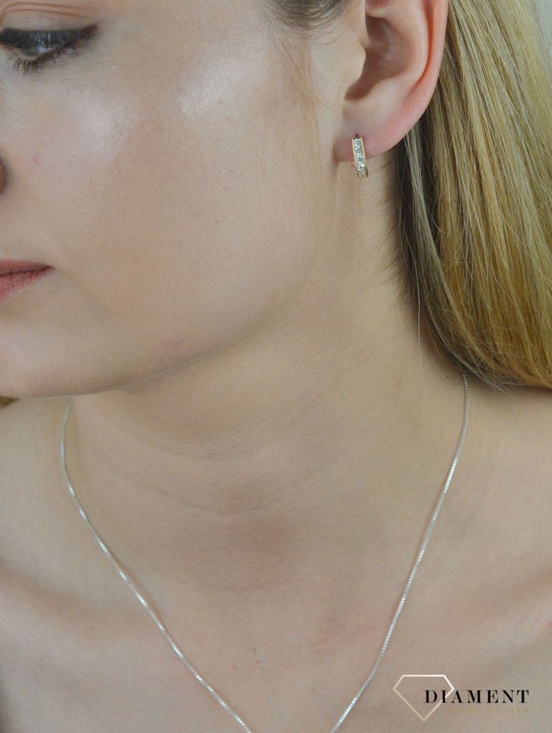 Złote kolczyki dla dziewczynki 585 cyrkonia DIA-KLC-6257-585.jpg