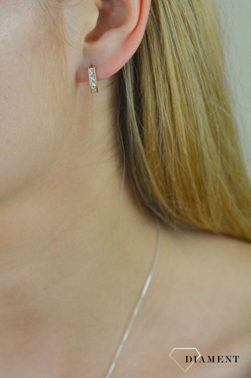 Złote kolczyki dla dziewczynki 585 cyrkonia DIA-KLC-6257-585.jpg
