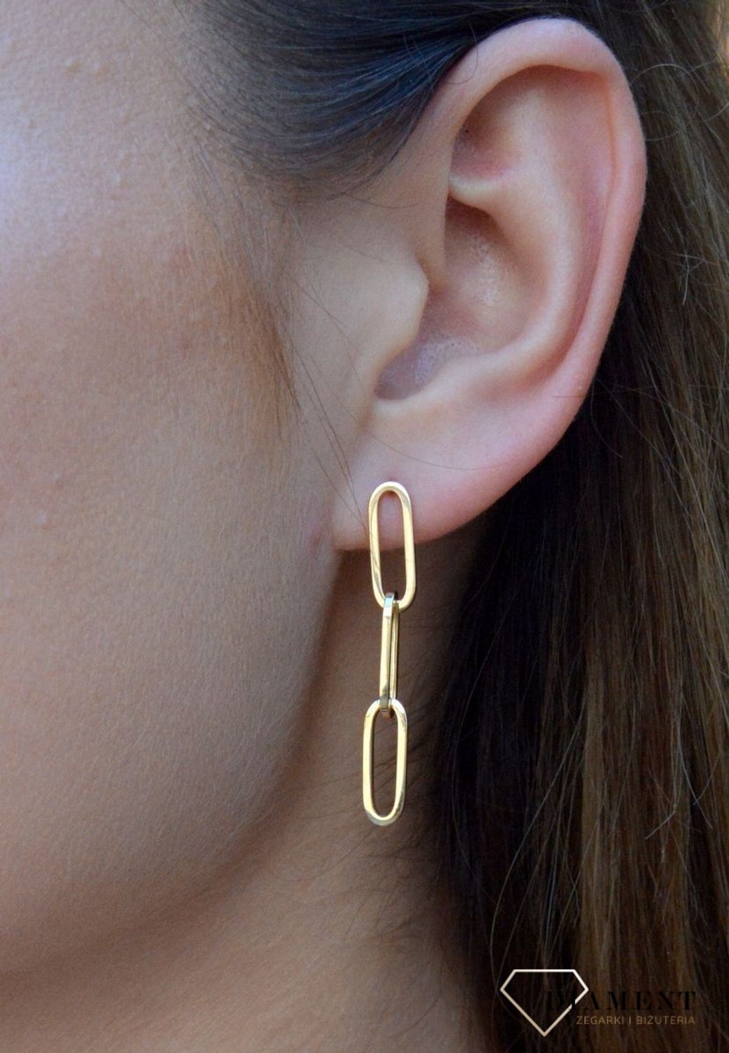 Złote kolczyki 585 wiszące z podłużnych oczek DIA-KLC-6539-585.  Kolczyki złote klasyczne. Kolczyki złote wiszące. Kolczyki złote podłużne oczka. Kolczyki złote damskie. Kolczyki złote idealne na prezent..jpg
