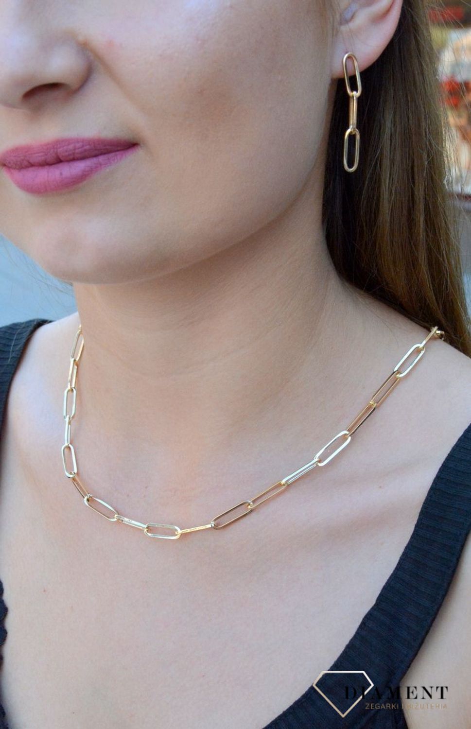 Złote kolczyki 585 wiszące z podłużnych oczek DIA-KLC-6539-585.  Kolczyki złote klasyczne. Kolczyki złote wiszące. Kolczyki złote podłużne oczka. Kolczyki złote damskie. Kolczyki złote idealne na prezent..jpg