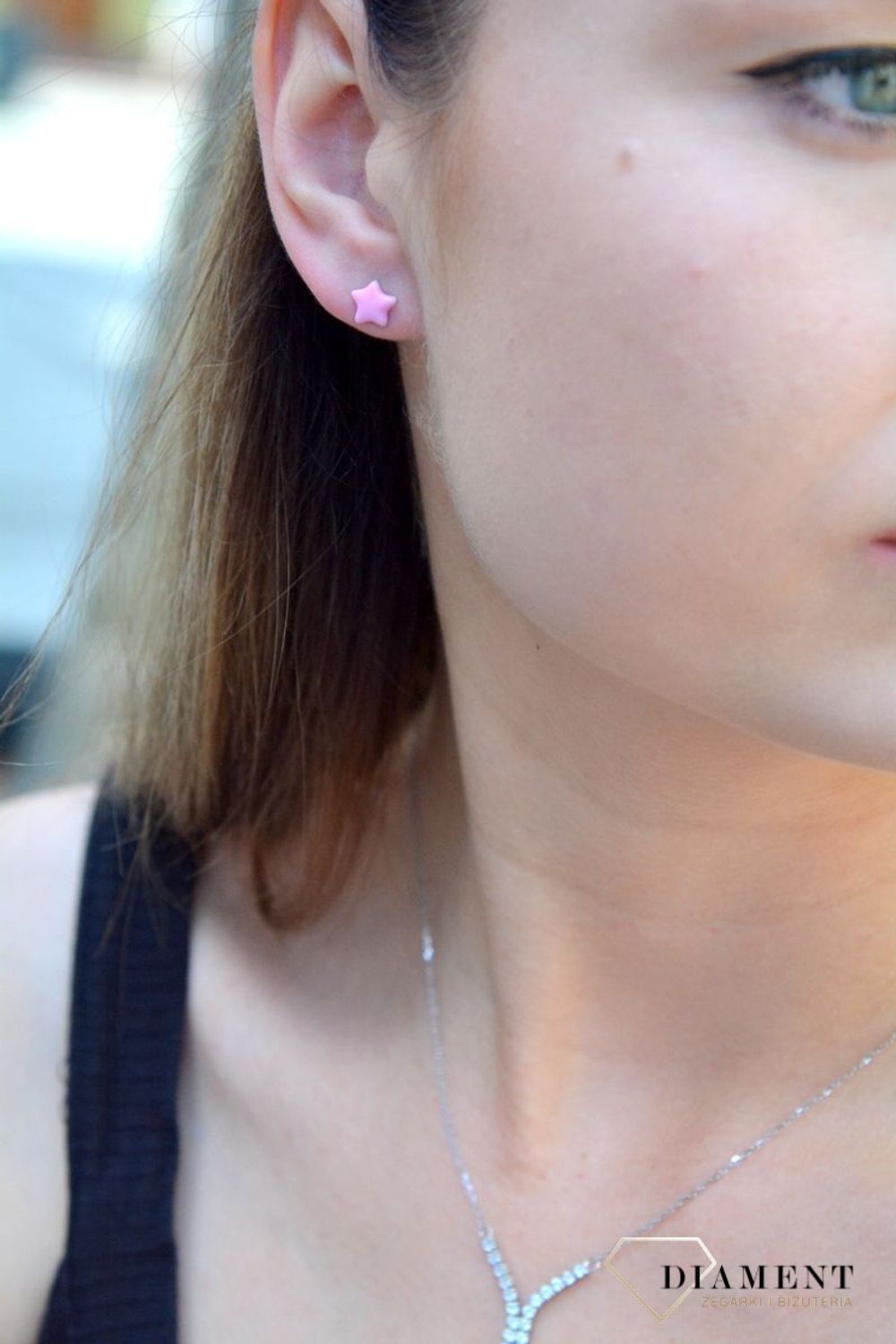 Kolczyki srebrne dla dziewczynki Różowe gwiazdki DIA-KLC-6600-925.  Kolczyki srebrne wkrętki dla dzieci. Kolczyki srebrne gwiazdki. Kolczyki srebrne różowe dla dziewczynki. Kolczyki z różową emalią. Kolczyki dla dziewczynki na.jpg