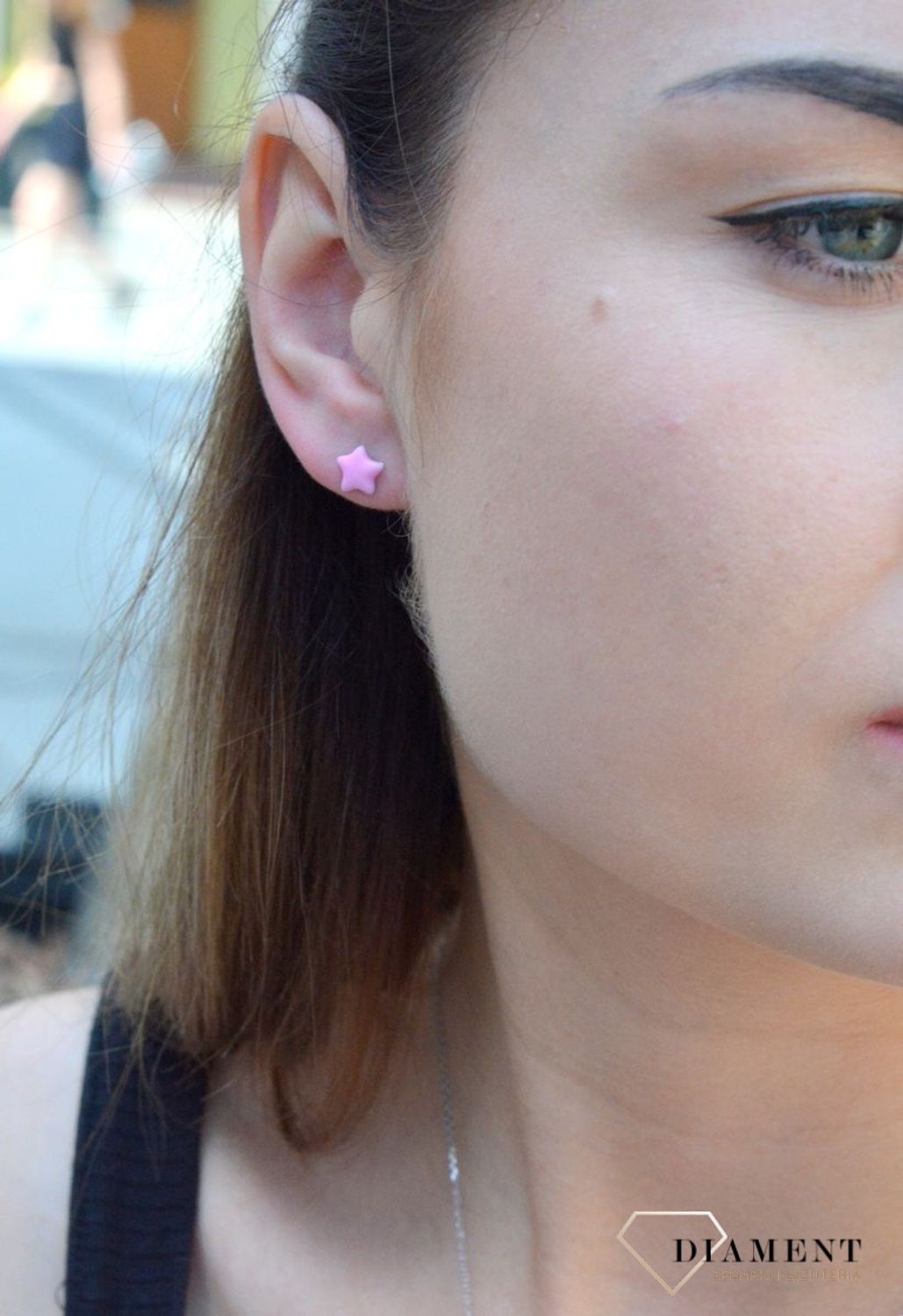 Kolczyki srebrne dla dziewczynki Różowe gwiazdki DIA-KLC-6600-925.  Kolczyki srebrne wkrętki dla dzieci. Kolczyki srebrne gwiazdki. Kolczyki srebrne różowe dla dziewczynki. Kolczyki z różową emalią. Kolczyki dla dziewczynki na.jpg