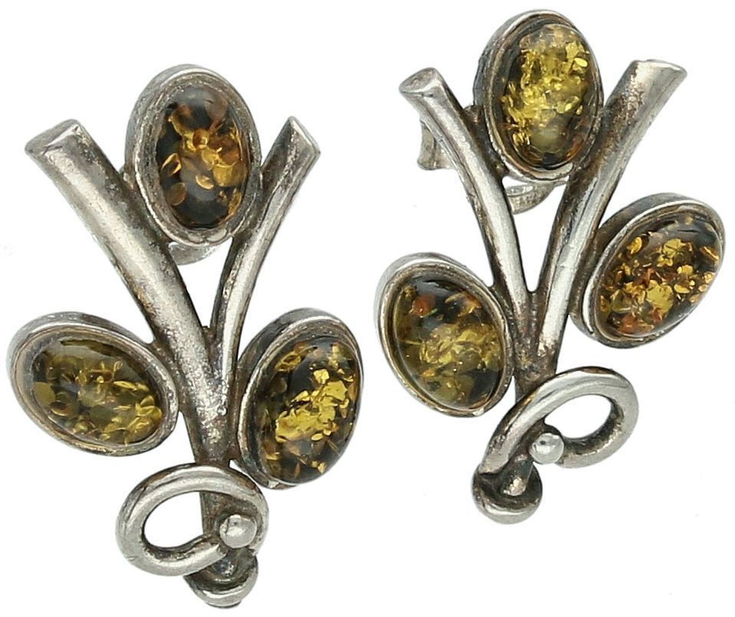 Eleganckie srebrne kolczyki z trzema bursztynami, próba 925. Stylowe i lekkie – idealne na każdą okazję. Sprawdź model DIA-KLC-6675-925.1.jpg