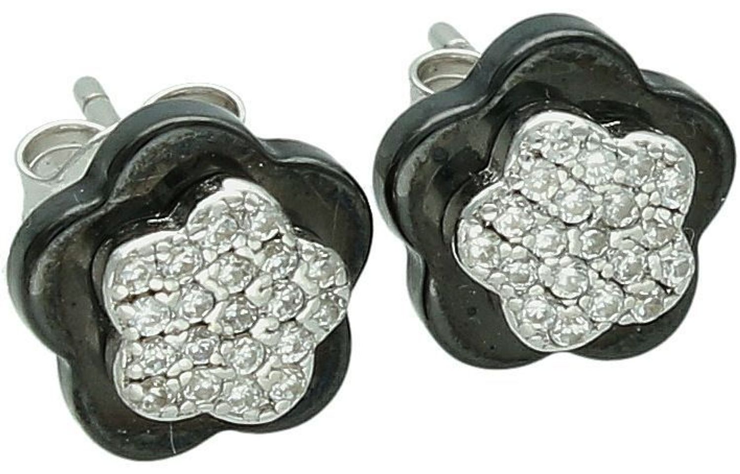 Kolczyki srebrne 925 – model DIA-KLC-6690-925. Kwiatki z ceramiki, zdobione cyrkoniami. Wielkość 1 cm, zapięcie na sztyft, waga 3,50 g. Romantyczna i oryginalna biżuteria dla kobiet.1.jpg