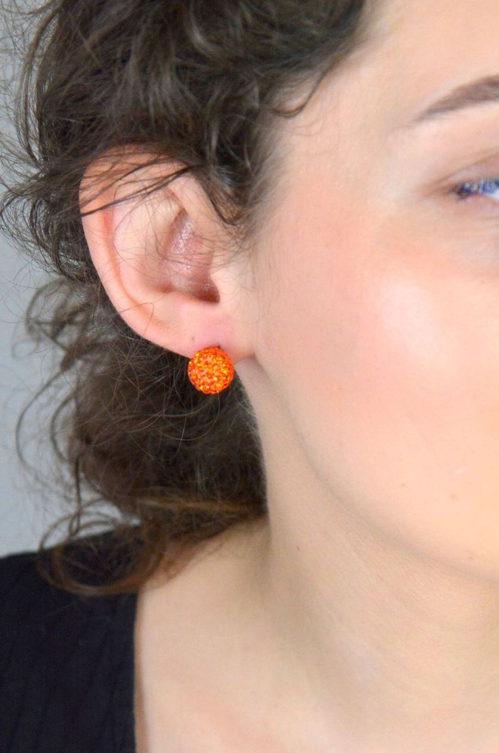 Srebrne kolczyki pomarańczowe kule wkrętki 925, DIA-KLC-6753-925....jpg