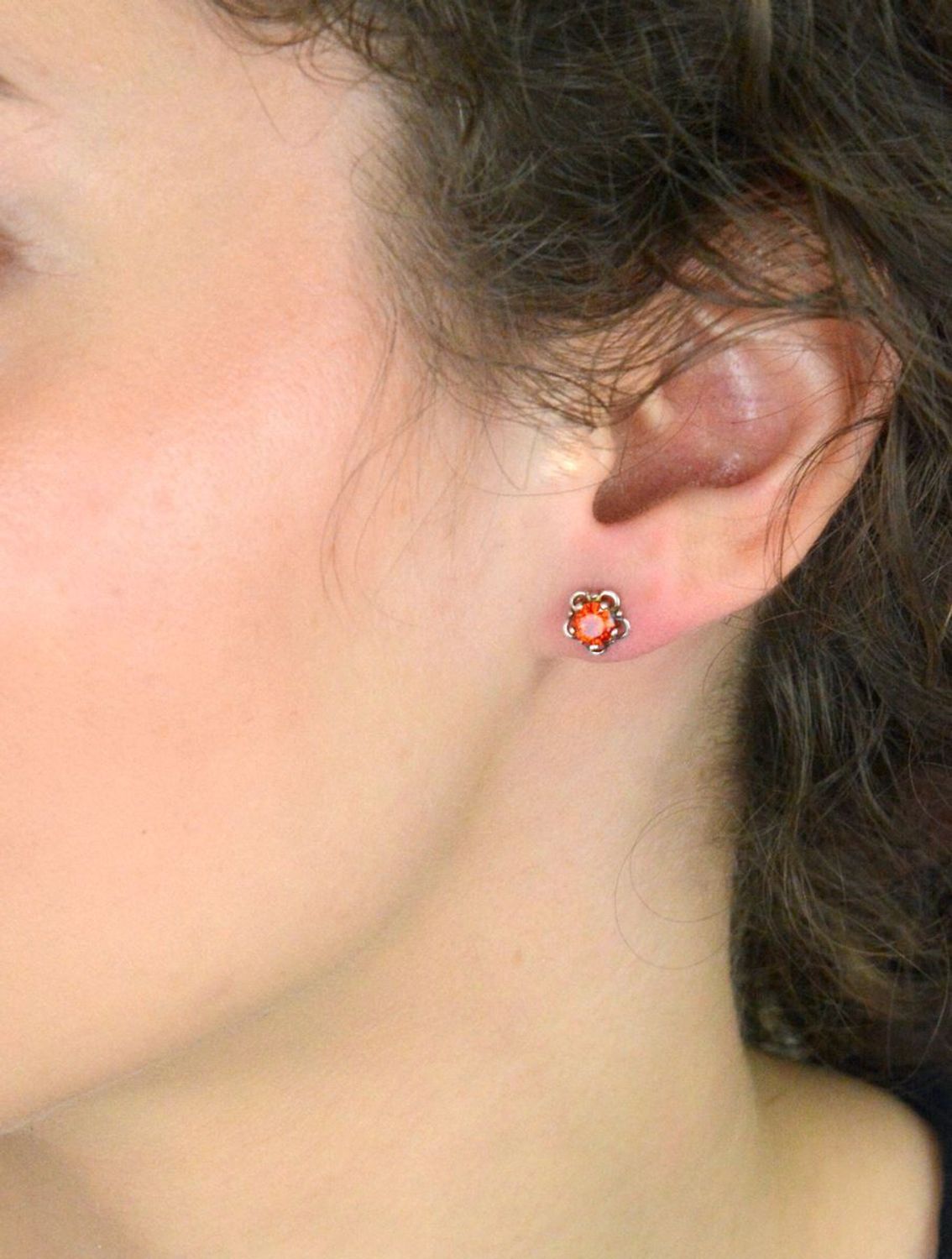 Srebrne kolczyki czerwone kwiatki wkrętki Ag 925, DIA-KLC-6760-925.jpg