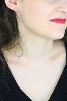 Srebrne kolczyki z morelową emalią i cyrkonią – srebro 925, subtelne i eleganckie (3).jpg