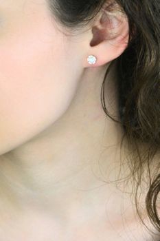 srebrne kolczyki kwiatki z masy jubilerskiej cyrkonia 925 DIA-KLC-6925-925 (4).jpg