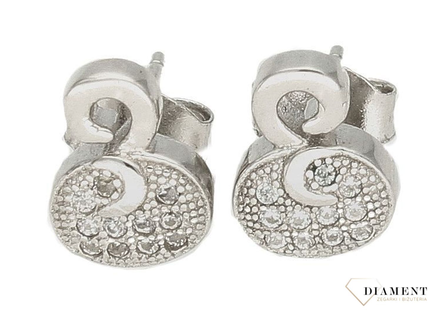 Srebrne kolczyki owalne z cyrkoniami wkrętki DIA-KLC-6928-925ds.jpg