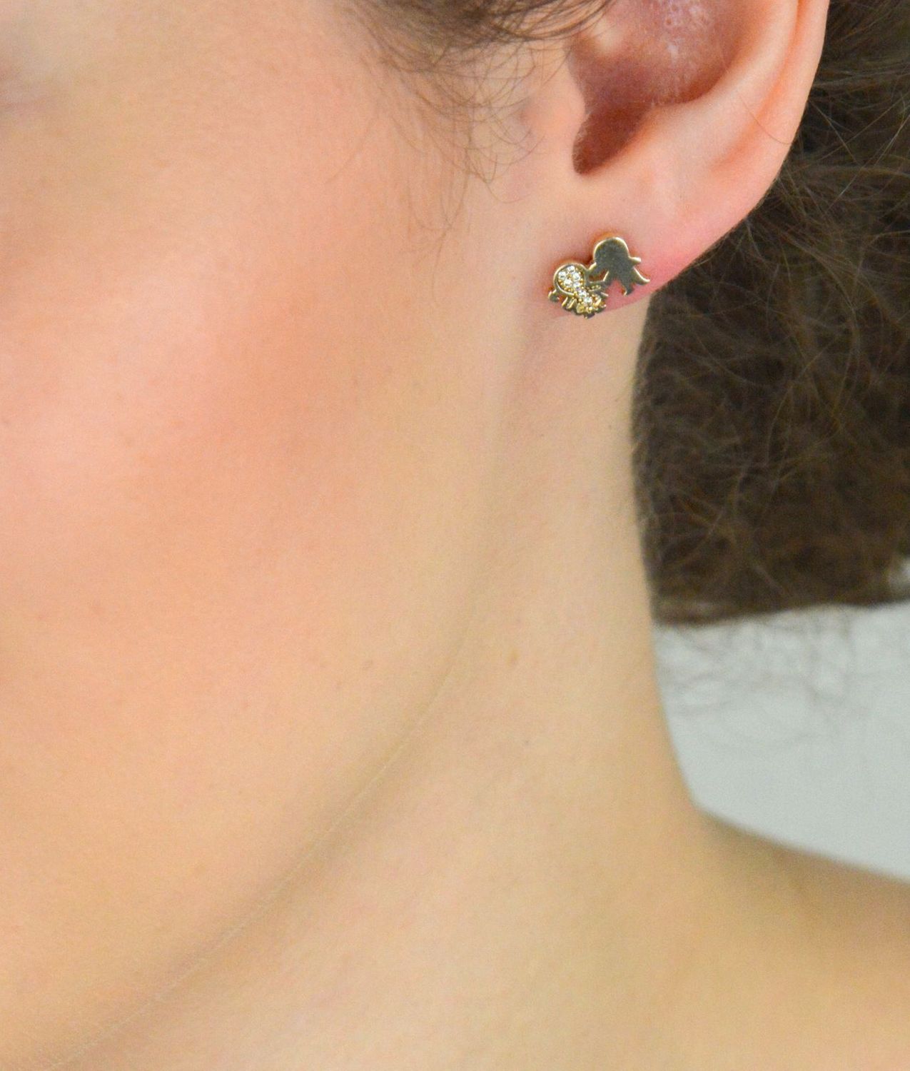 Srebrne Kolczyki na Sztyft 925 – Chłopiec i Dziewczynka z Białymi Cyrkoniami 1,40g.jpg