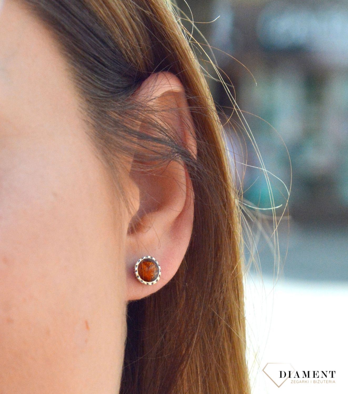 Kolczyki srebrne wkrętki okrągłe z bursztynem bałtyckim DIA-KLC-7116-925. Kolczyki wkrętki srebrne. Kolczyki srebrne na sztyft. Bursztyn bałtycki. Kolczyki srebrne z bursztynem. Kolczyki srebrne idealne na prezent.jpg