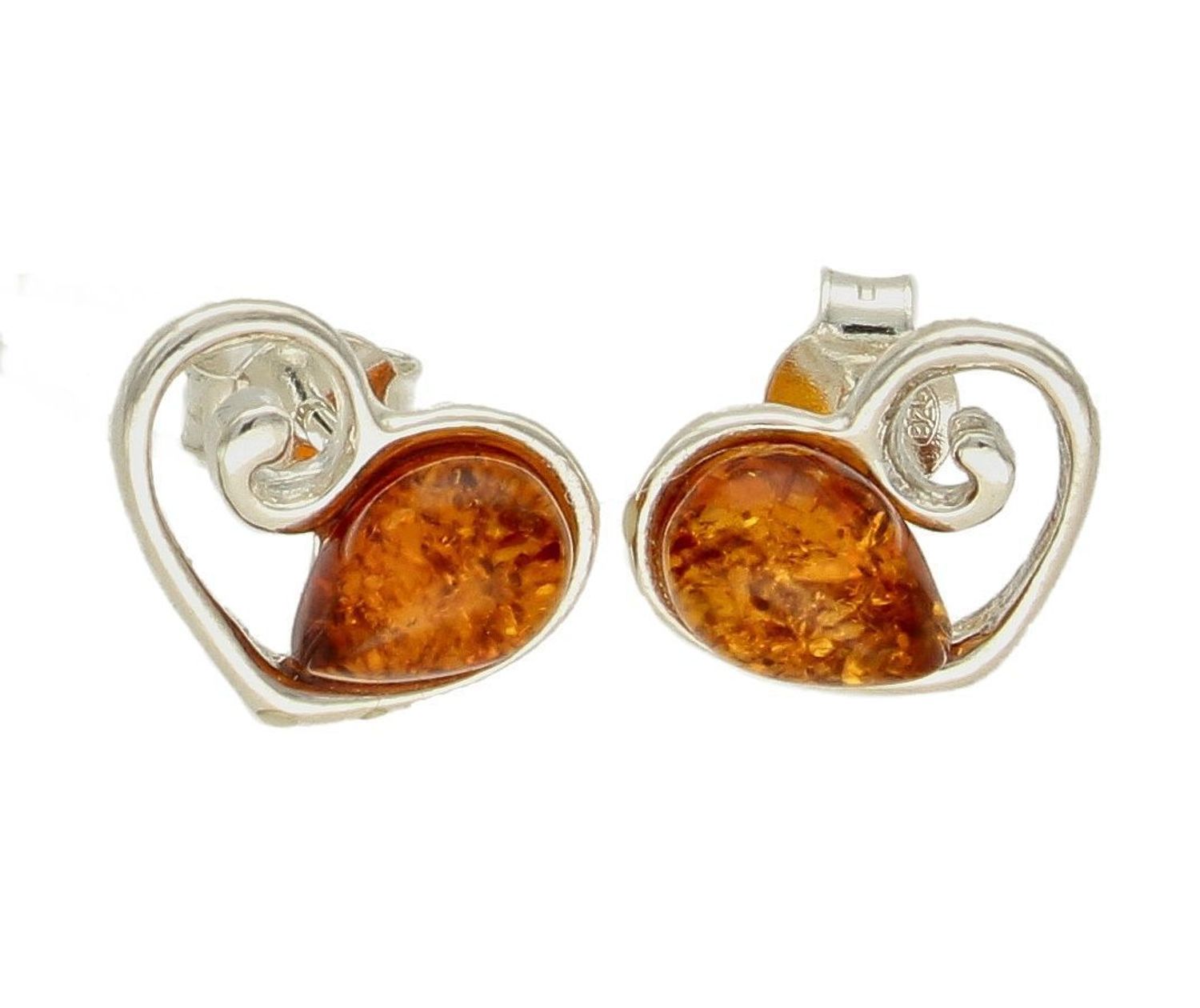 Kolczyki srebrne wkrętki Serduszko z bursztynem DIA-KLC-7120-925. Kolczyki wkrętki srebrne. Kolczyki serduszka. Kolczyki srebrne na sztyft. Bursztyn bałtycki. Kolczyki srebrne z bursztynem. Kolczyki srebrne idealne na prezent.jpg