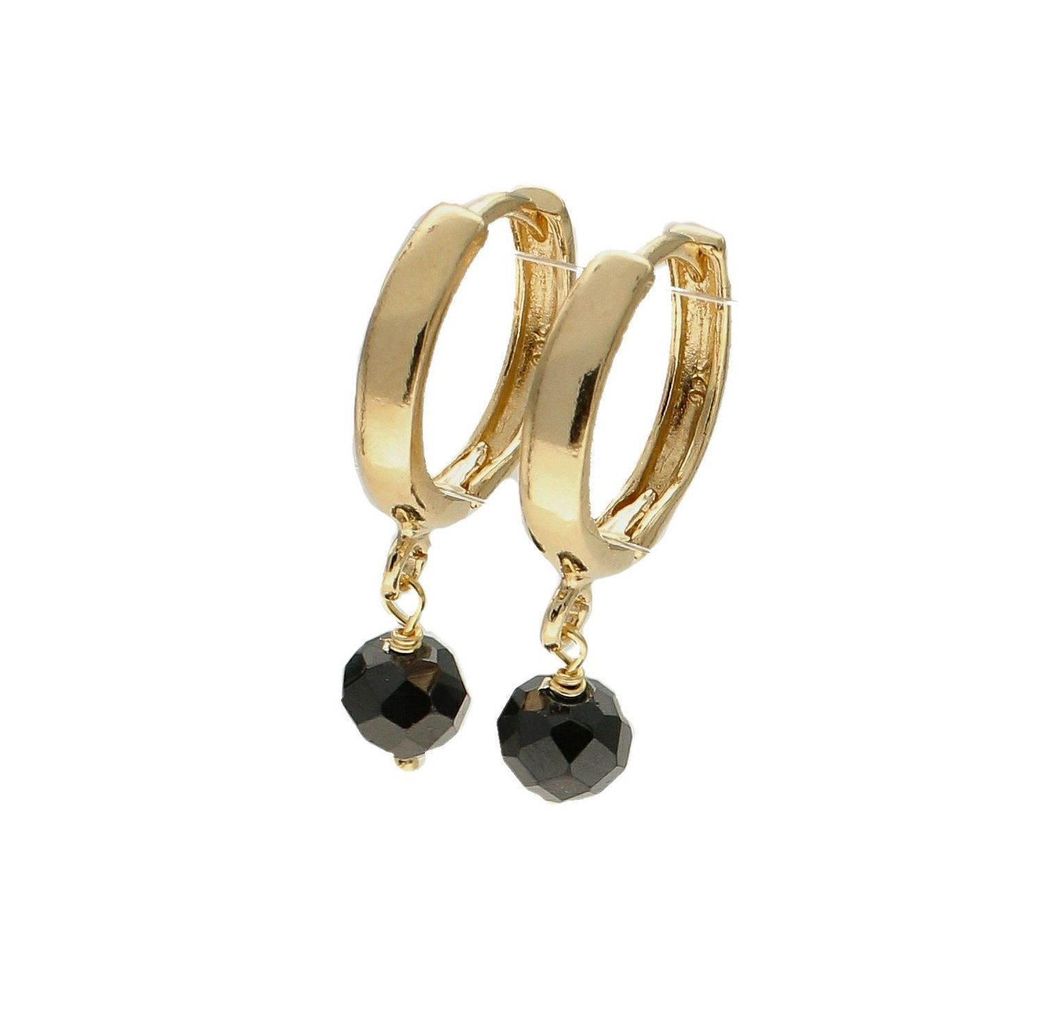 Srebrne kolczyki wiszące pozłacane z turmalinem DIA-KLC-8041-925.  Srebrne pozłacane kolczyki wykonane z najwyższej próby srebra o formie kółeczka z czarnym turmalinem. Biżuteria idealna na prezent. Biżuteria srebrna  idealna.jpg