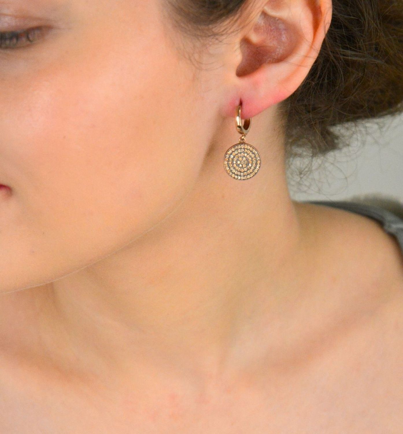 Srebrne pozłacane kolczyki 925 wiszące kółka z szampańskimi cyrkoniami DIA-KLC-8189-925.jpg