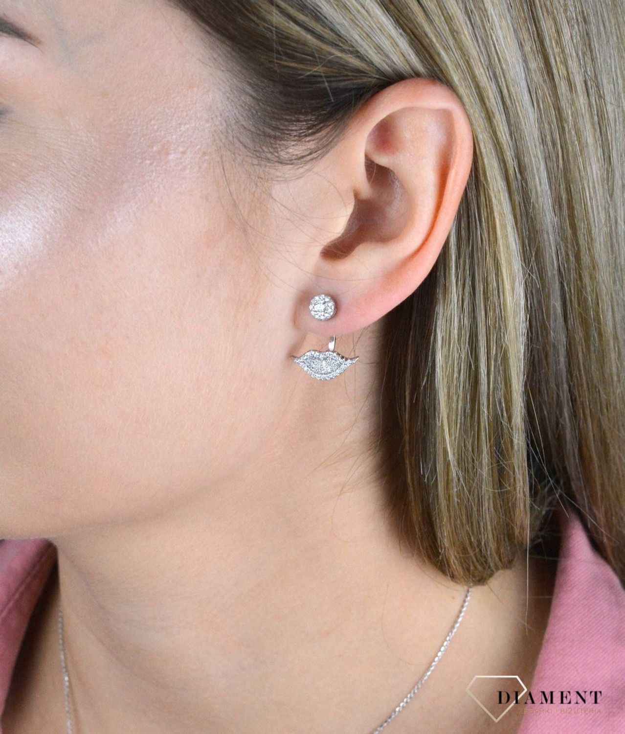 Kolczyki wiszące srebrne usta 925 DIA-KLC-8206-925. Kolczyki doskonałe na prezent.  Nietypowa ozdoba ucha z pewnością przyciągnie uwagę.Eleganckie, srebrne kolczyki. Dla dziewczynki. Śmieszne kolczyki..jpg