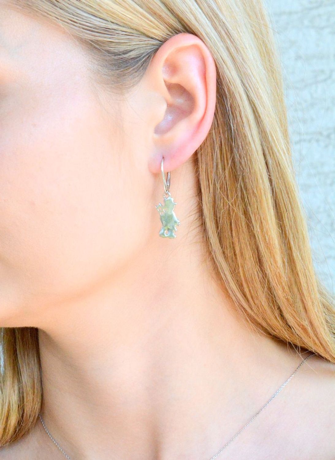 Srebrne kolczyki damskie 925 wiszące Kominiarze DIA-KLC-8214-925. Srebrne kolczyki damskie. Srebrne kolczyki wiszące. Kolczyki srebrne z wiszącym kominiarzem. Kolczyki na bigiel idealne na prezent..jpg