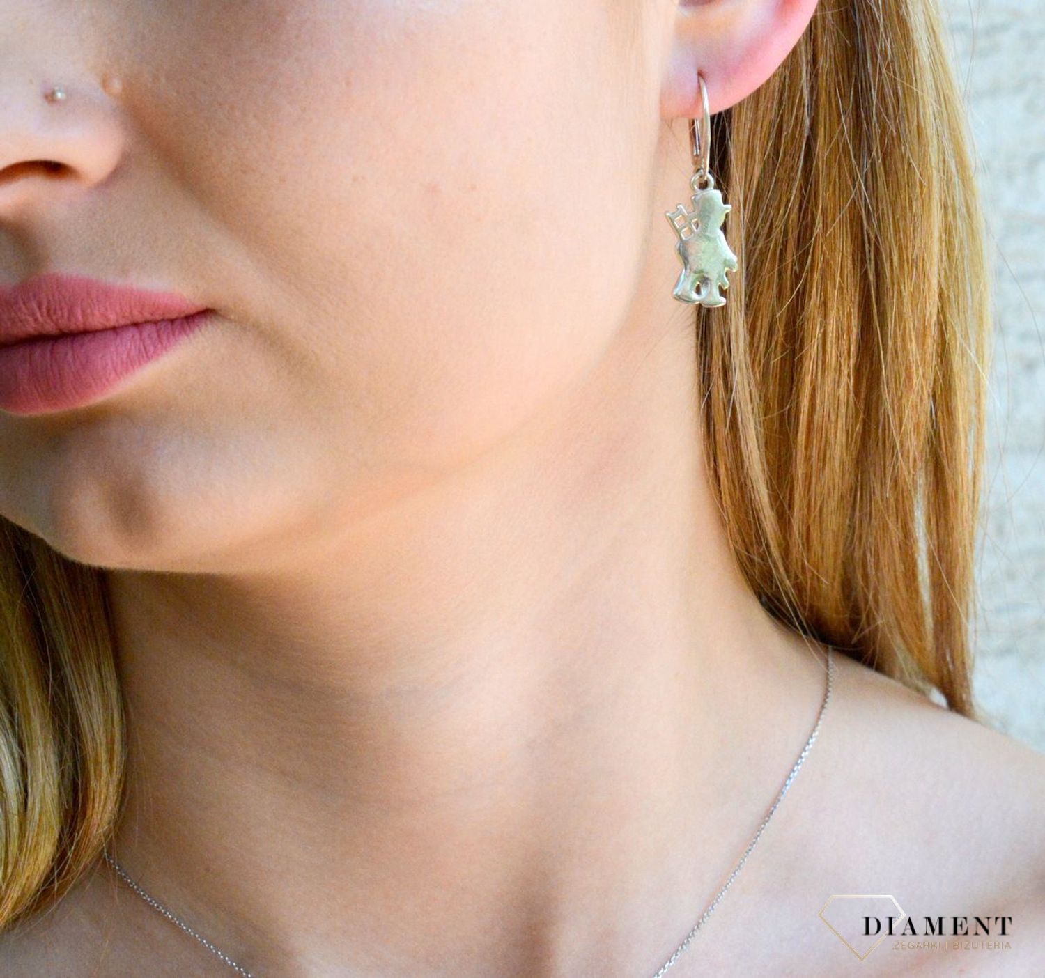 Srebrne kolczyki damskie 925 wiszące Kominiarze DIA-KLC-8214-925. Srebrne kolczyki damskie. Srebrne kolczyki wiszące. Kolczyki srebrne z wiszącym kominiarzem. Kolczyki na bigiel idealne na prezent..jpg