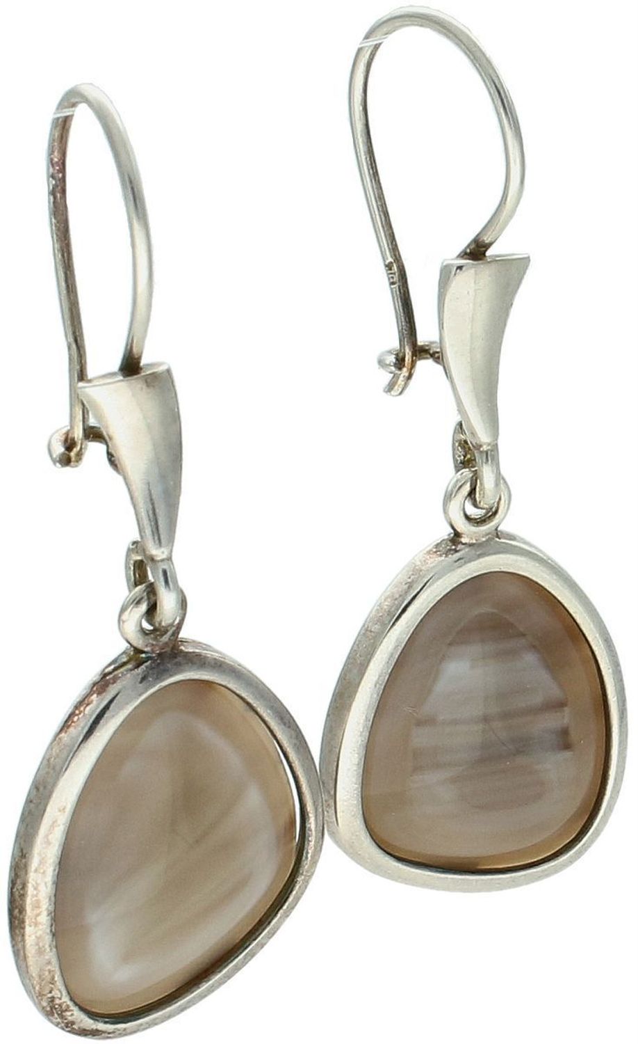 Eleganckie kolczyki damskie wykonane z srebra próby 925, ozdobione agatami. Długość 4,1 cm, szerokość 1,5 cm. Zapięcie bigiel angielski – idealne na prezent.1.jpg