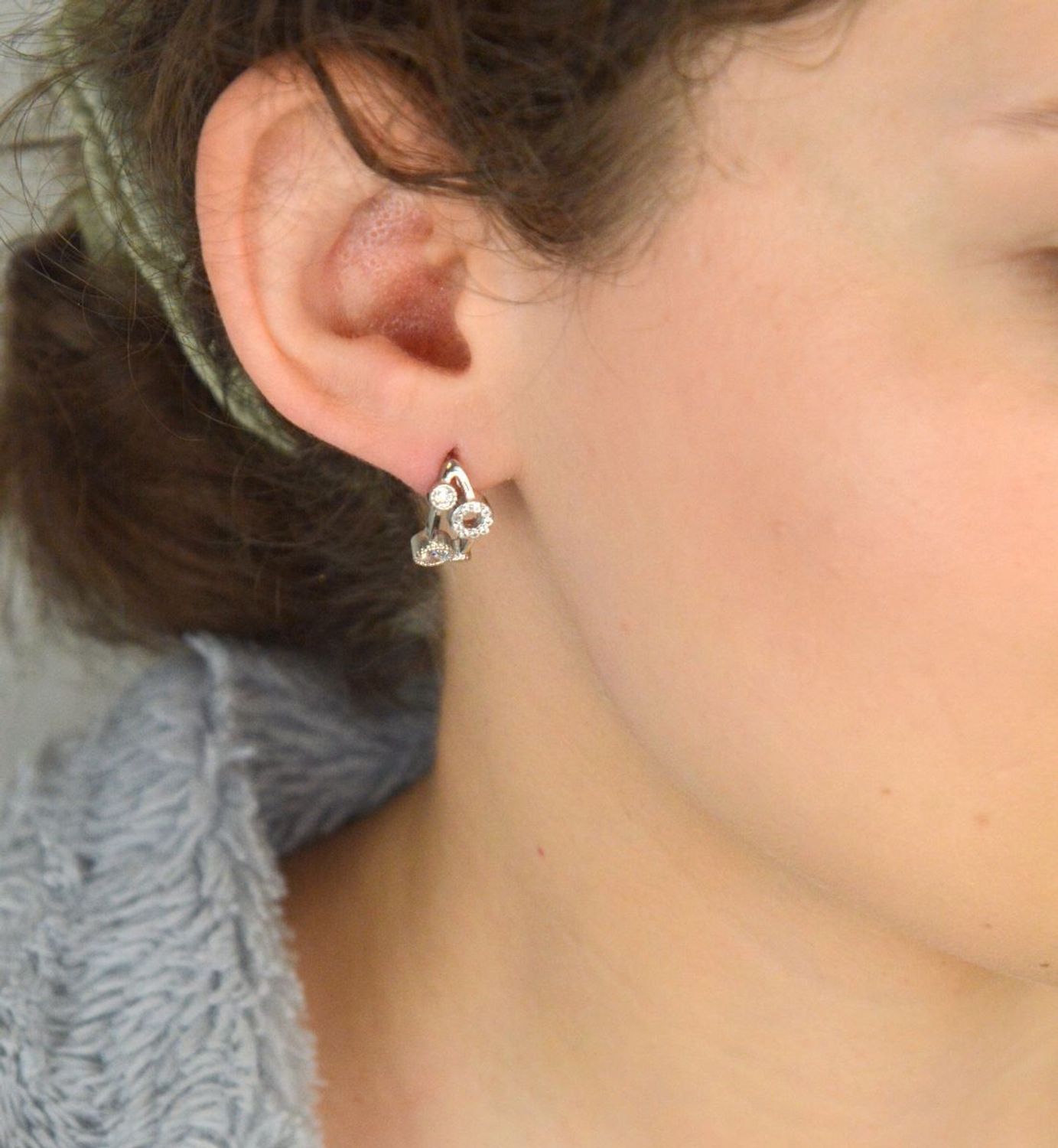 Kolczyki wiszące srebrne ozdobione cyrkonią DIA-KLC-8256-925.jpg