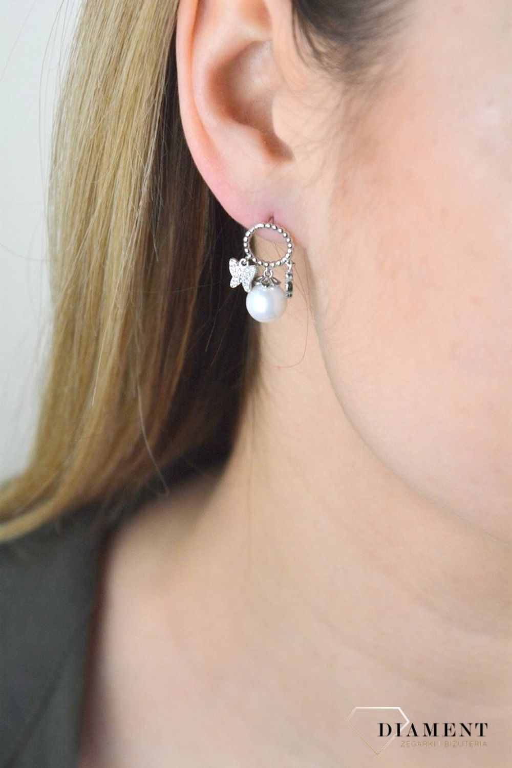 Kolczyki srebrne perełki z motylkiem 925 DIA-KLC-8259-925.jpg