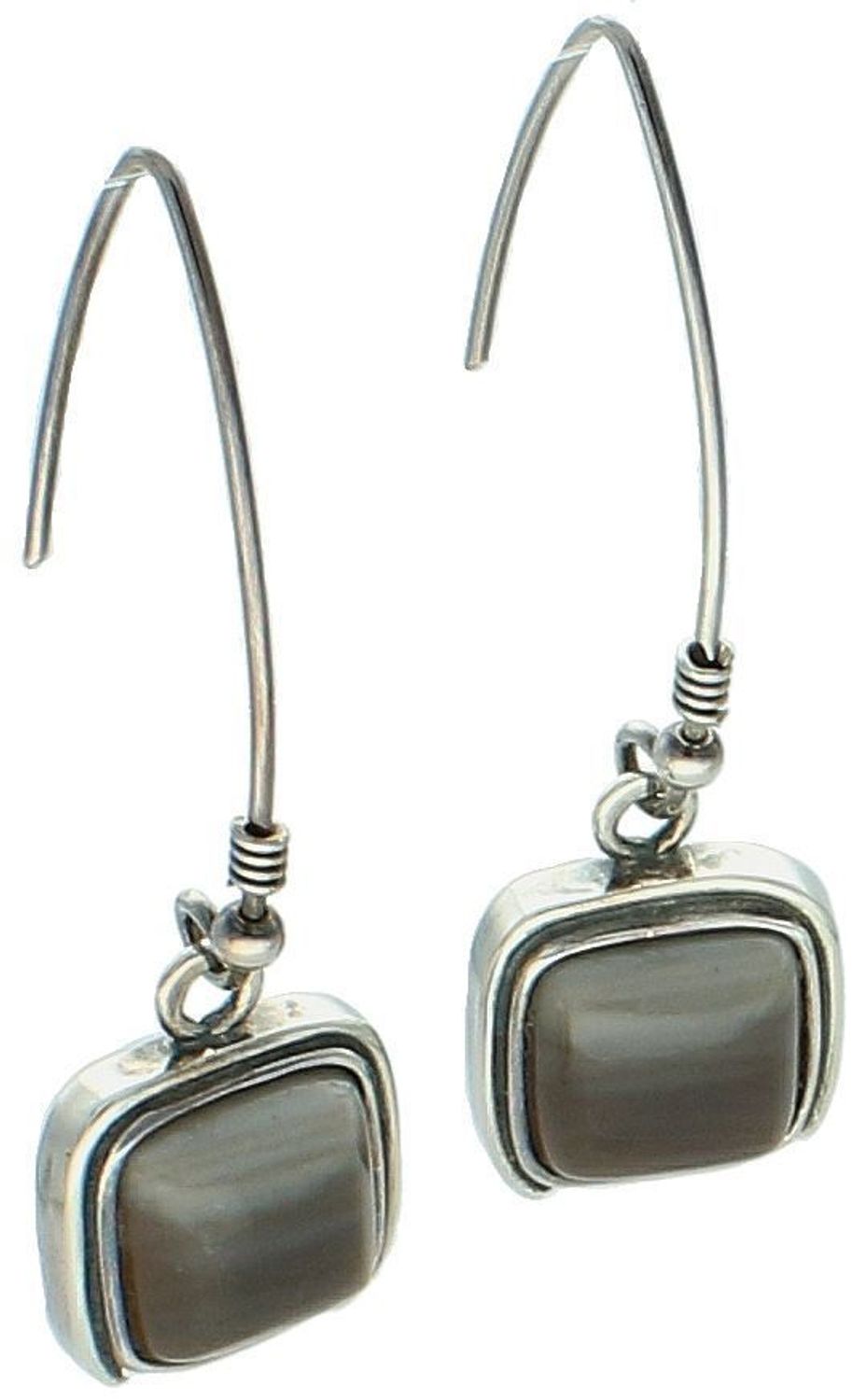 Długie kolczyki srebrne z naturalnym krzemieniem pasiastym – unikatowy kamień w eleganckiej oprawie. Srebro próby 925, długość 4,2 cm, piękno inspirowane naturą.1.jpg