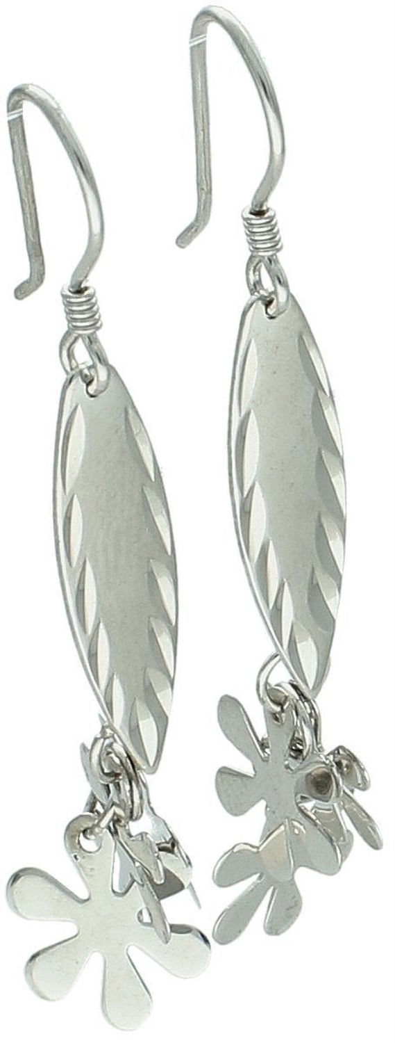 Długie kolczyki srebrne 925 DIA-KLC-8284-925 z trzema ruchomymi kwiatkami. Bigiel otwarty, 4,5 cm długości, 2,20 g. Lekkość i romantyczny styl.1.jpg